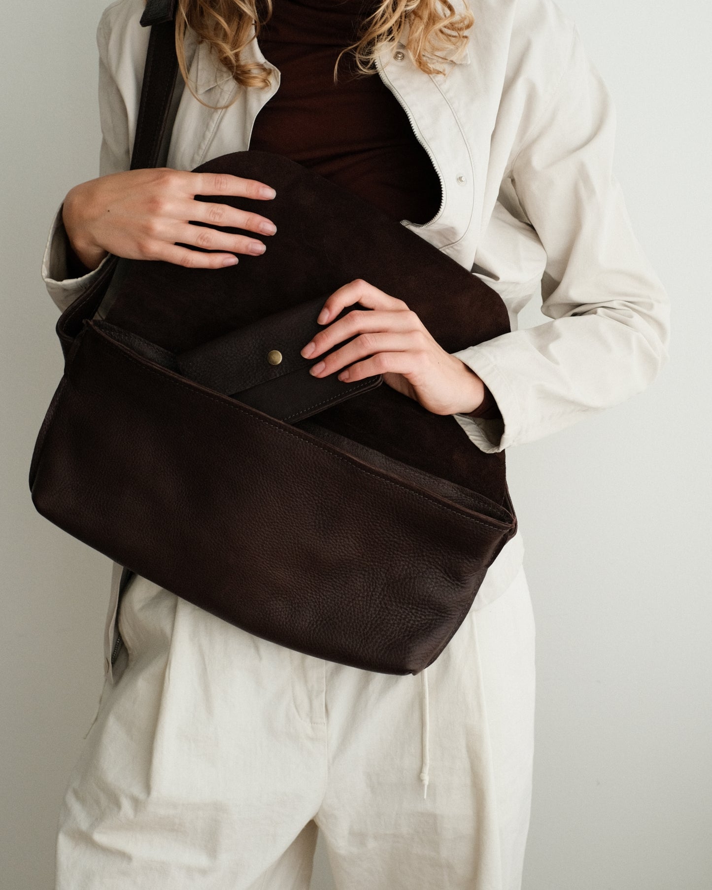 
                  
                    PHILOMIJN 01-010-0-250 LEATHER BLACK
                  
                