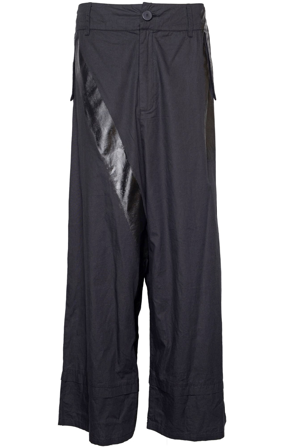 ID.04.04.03 100% CO 1001 BLACK & PAINT