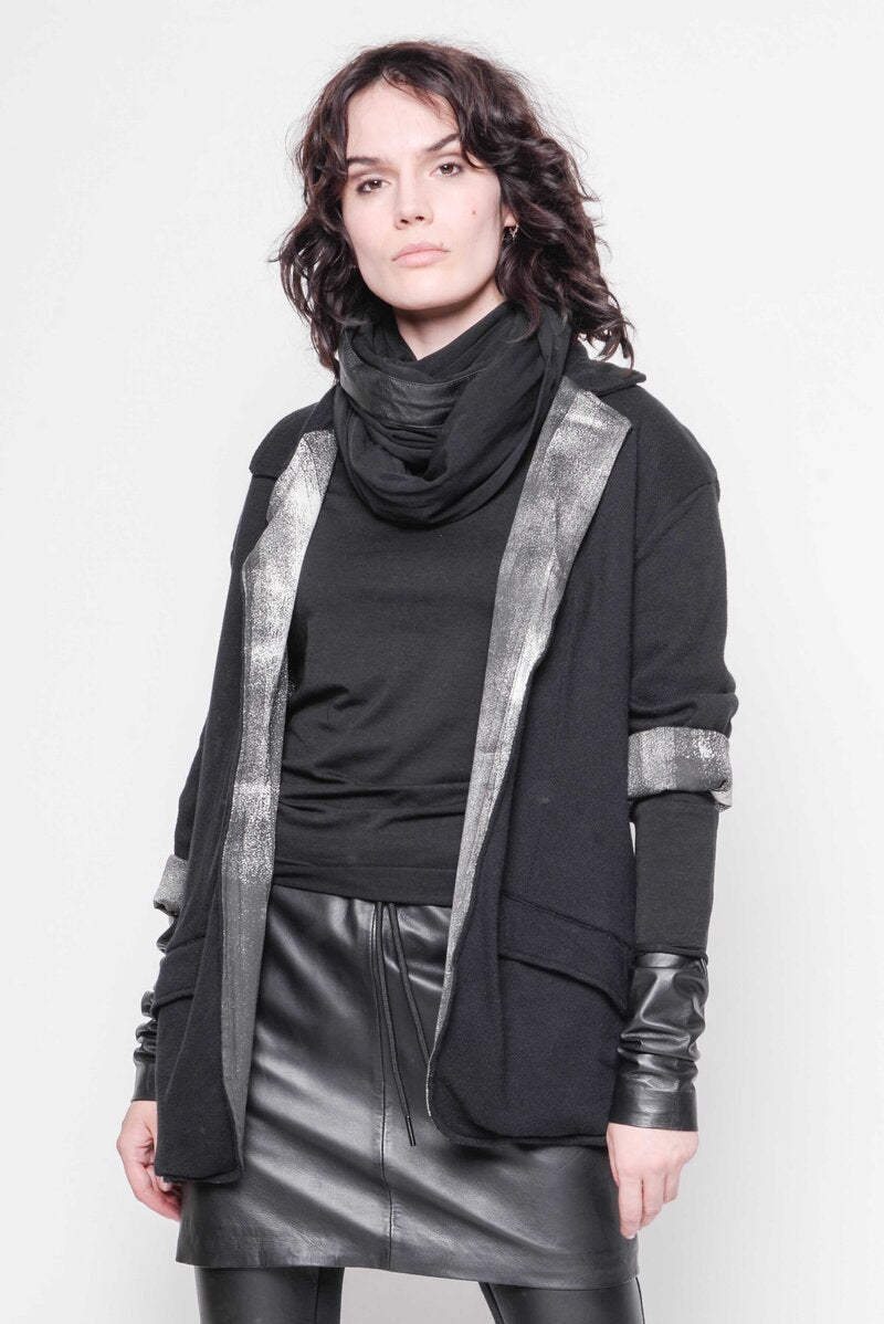 
                  
                    221.03.11 baquette 100% co 100 BLACK
                  
                