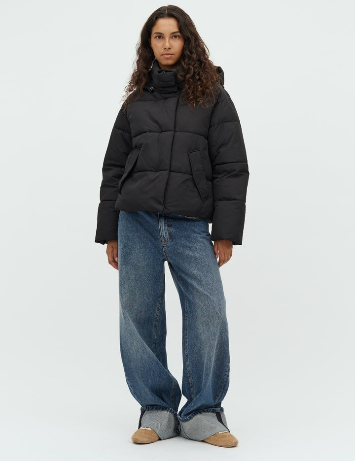 
                  
                    30059731 MBYM JACKET MISHAL-M SANDRINA 880 BLACK
                  
                