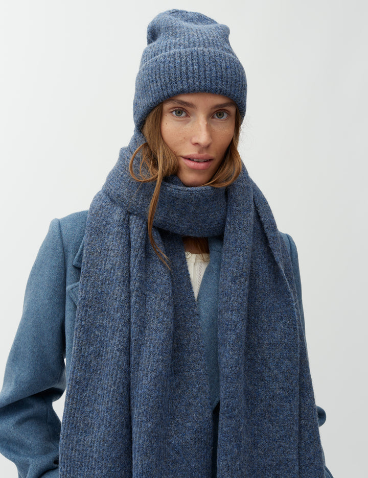 
                  
                    50528834 MBYM SCARF HEVELYN SANELA-M V54 LAKE BLUE MELANGE
                  
                