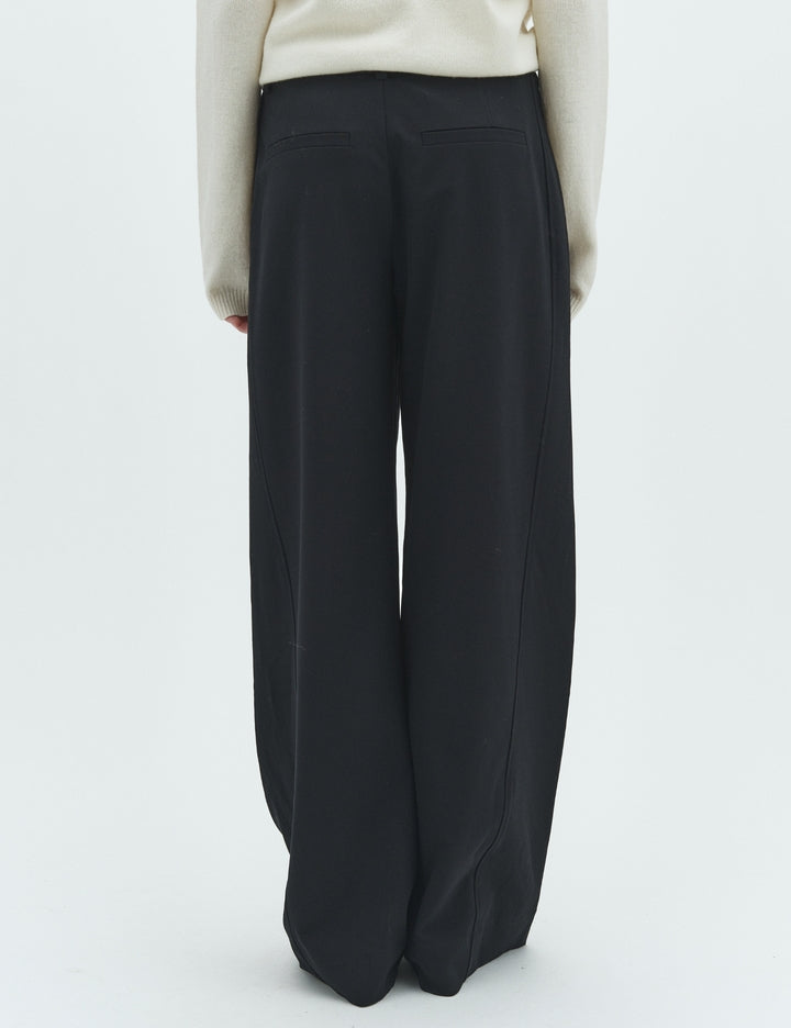 
                  
                    57061310 MBYM PANT WILLAH LUCIDANNA-M 880 BLACK
                  
                