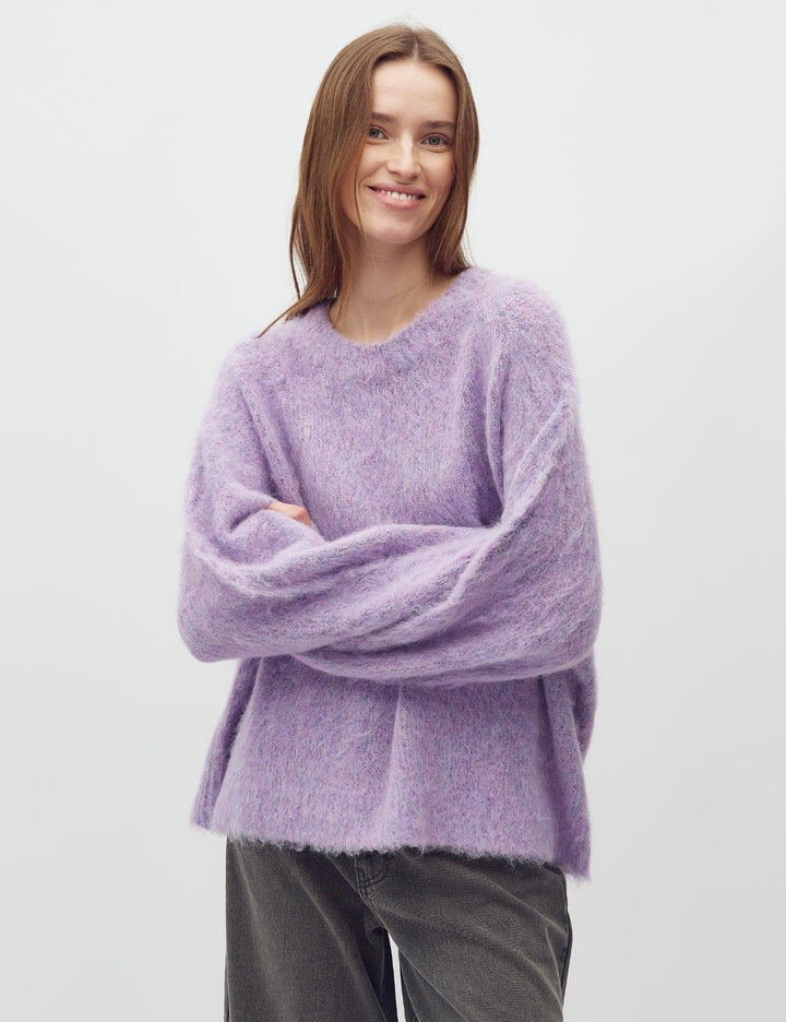 
                  
                    66710009 MBYM SWEATER BRUSH GILLIS T91 GENTLE VIOLET MELANGE
                  
                