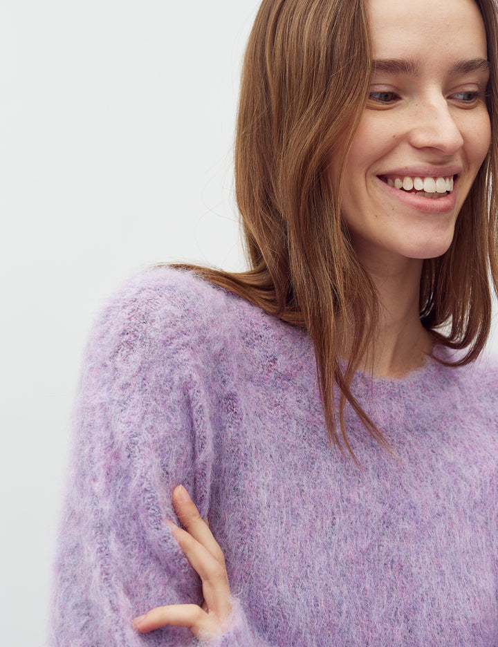 
                  
                    66710009 MBYM SWEATER BRUSH GILLIS T91 GENTLE VIOLET MELANGE
                  
                
