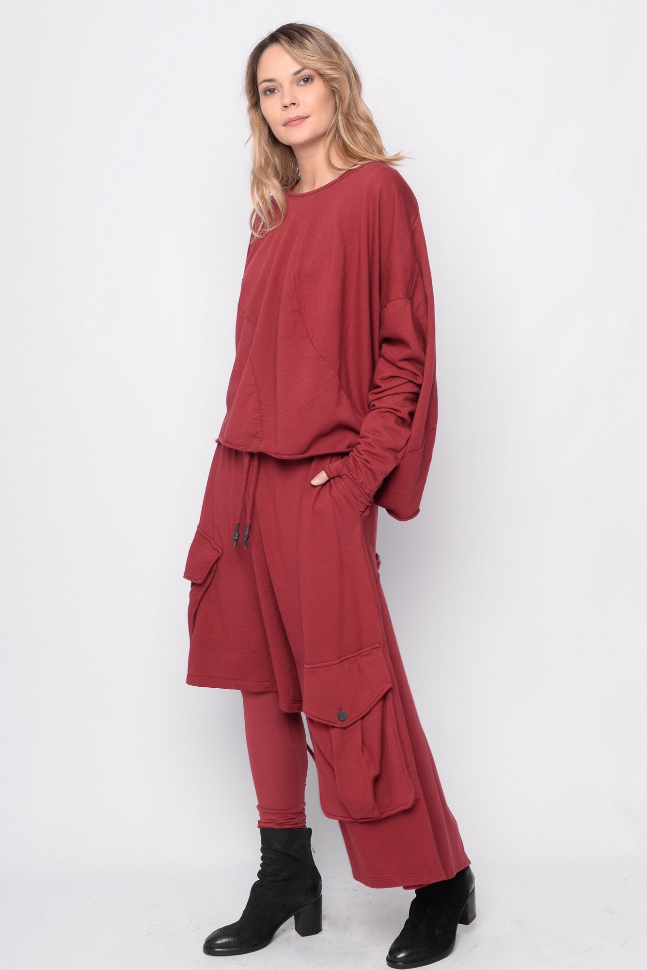 
                  
                    242.01.03 100%CO 1652 RUST
                  
                