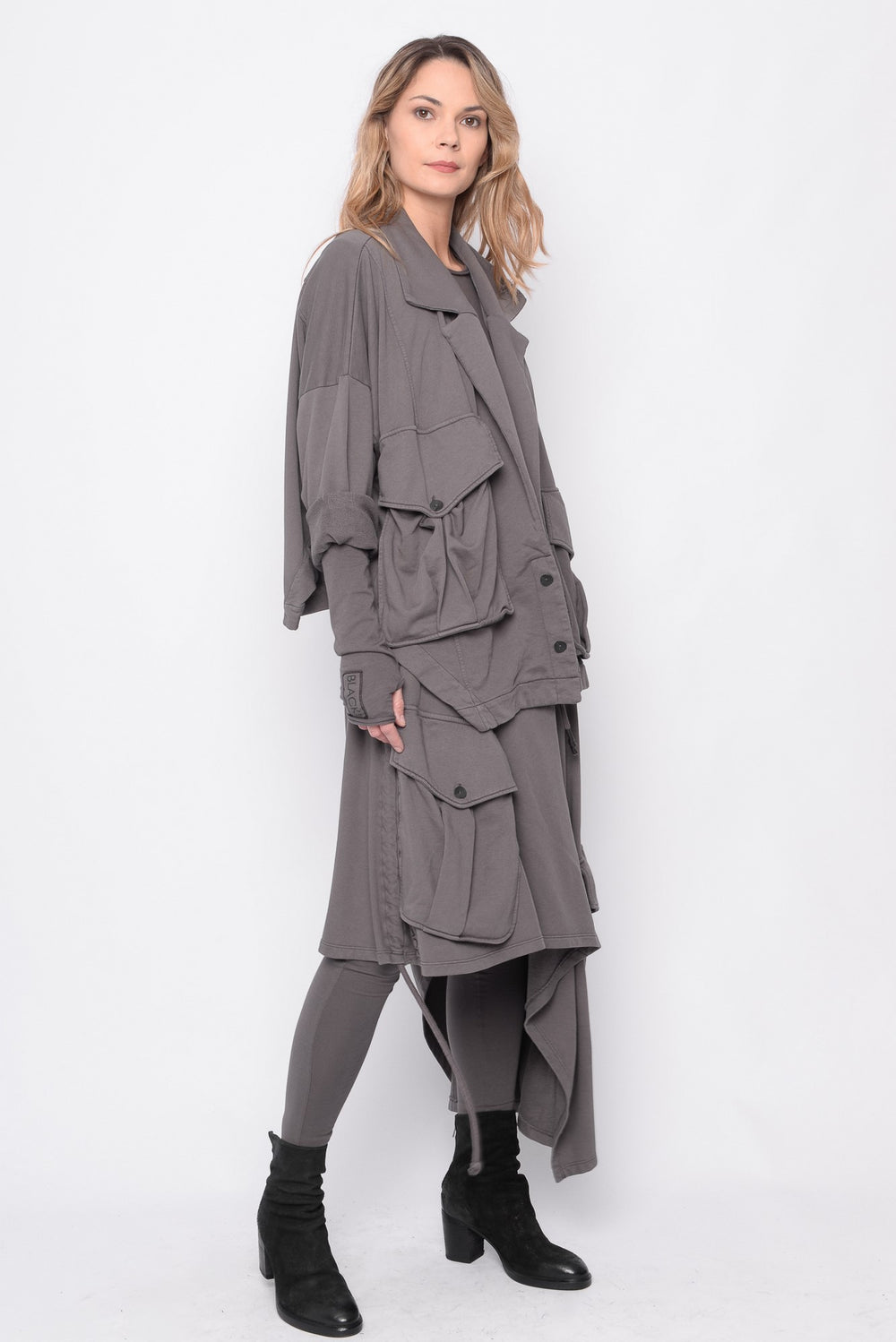 242.01.01 100%CO 3900 IRON