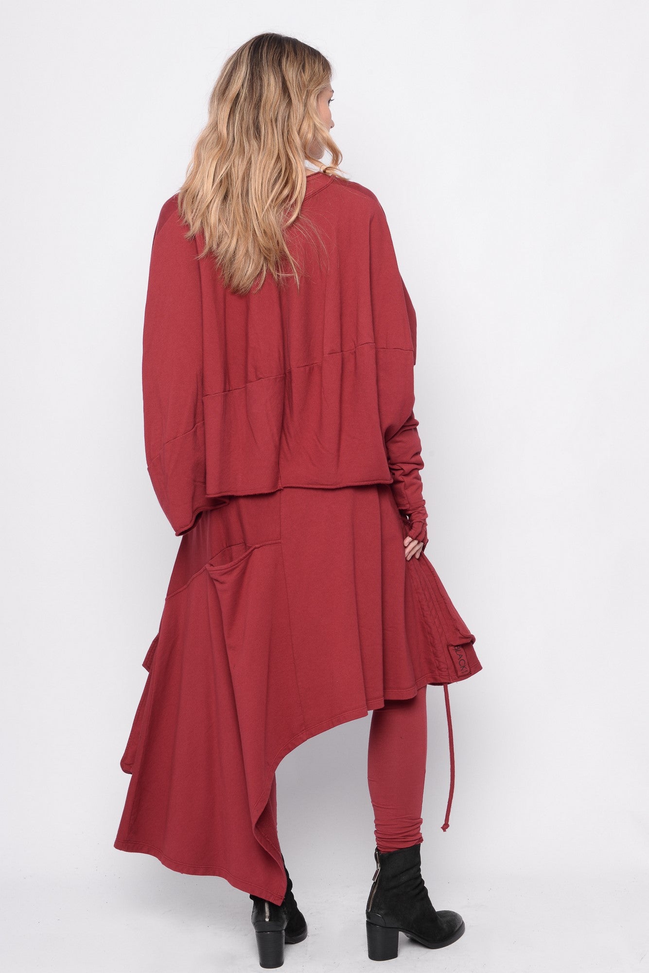 
                  
                    242.01.06 100%CO 1652 RUST
                  
                