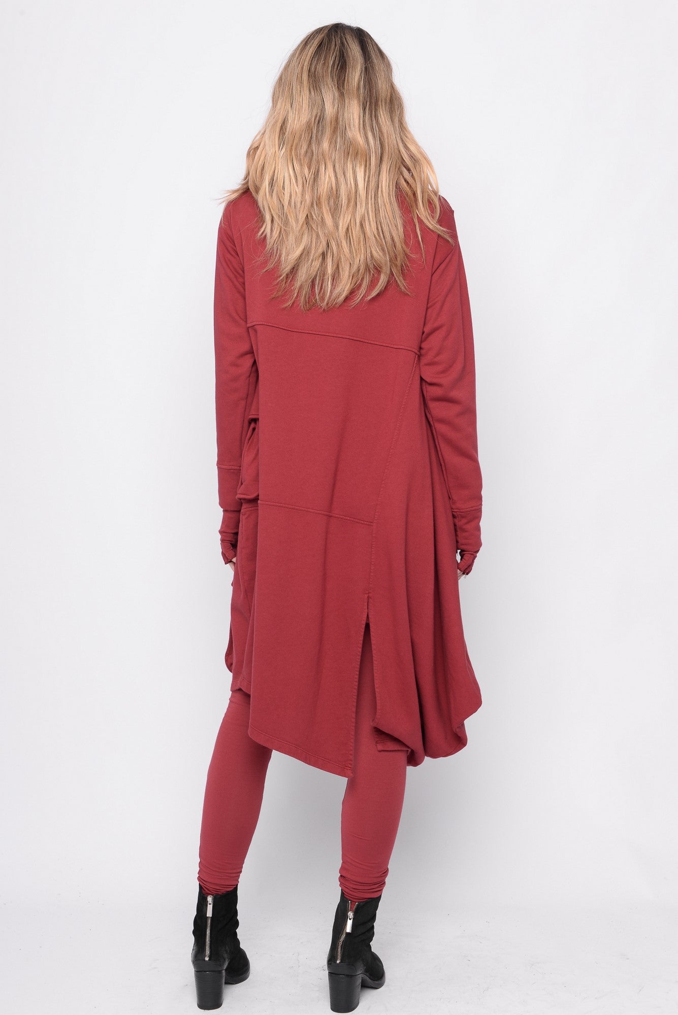 
                  
                    242.01.05 100%CO 1652 RUST
                  
                