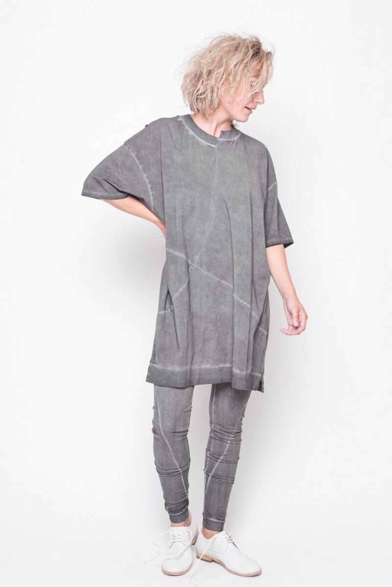 
                  
                    201.02.03 YEN 95% COTTON / 5%EA GREY
                  
                