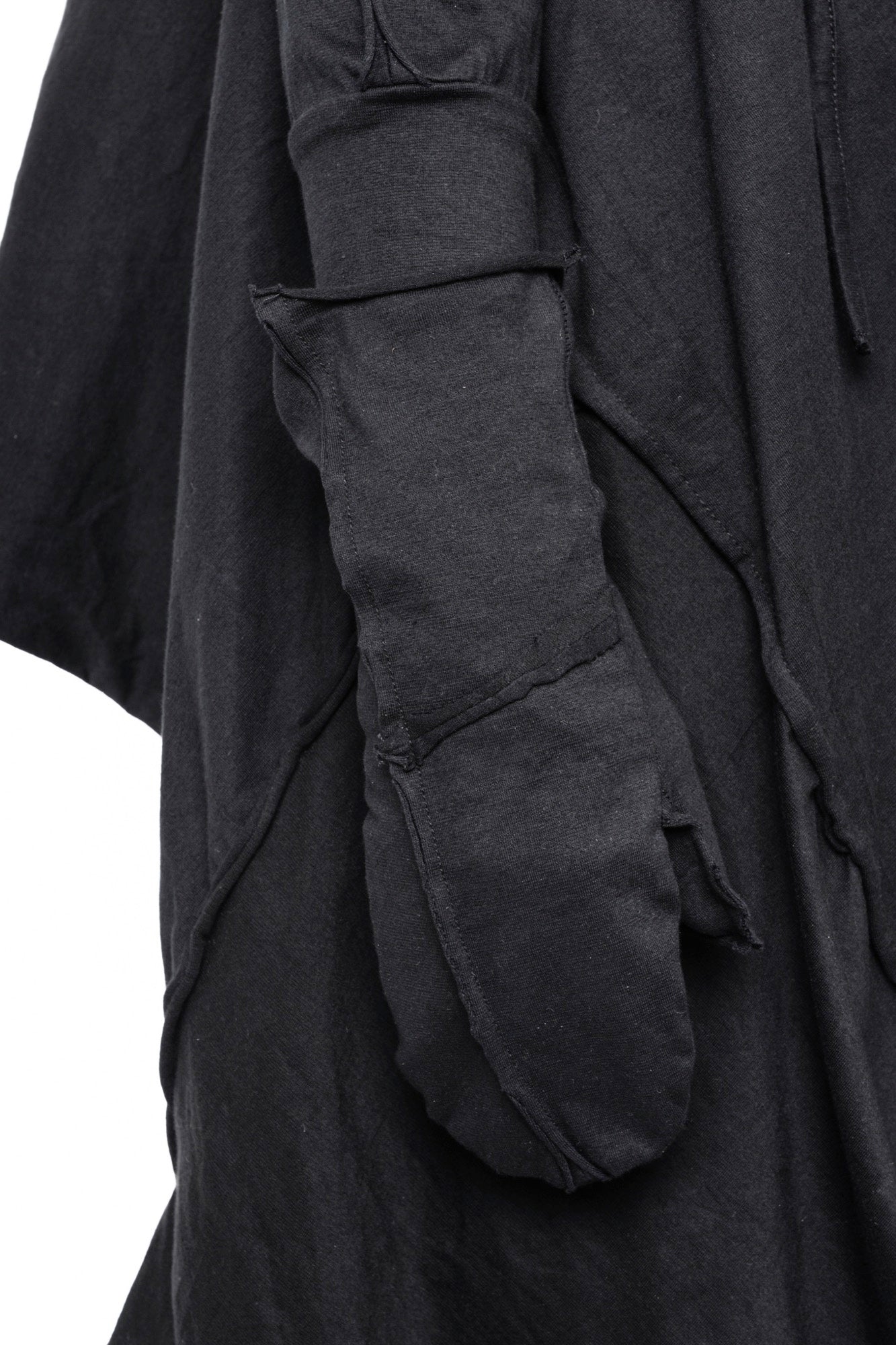 
                  
                    ID.04.03.05 100% WO 100 BLACK
                  
                