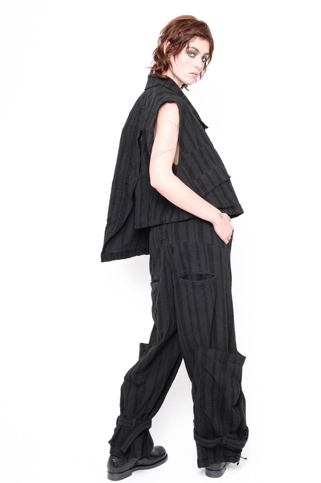 
                  
                    ID.04.05.02 100% CO 100 BLACK
                  
                