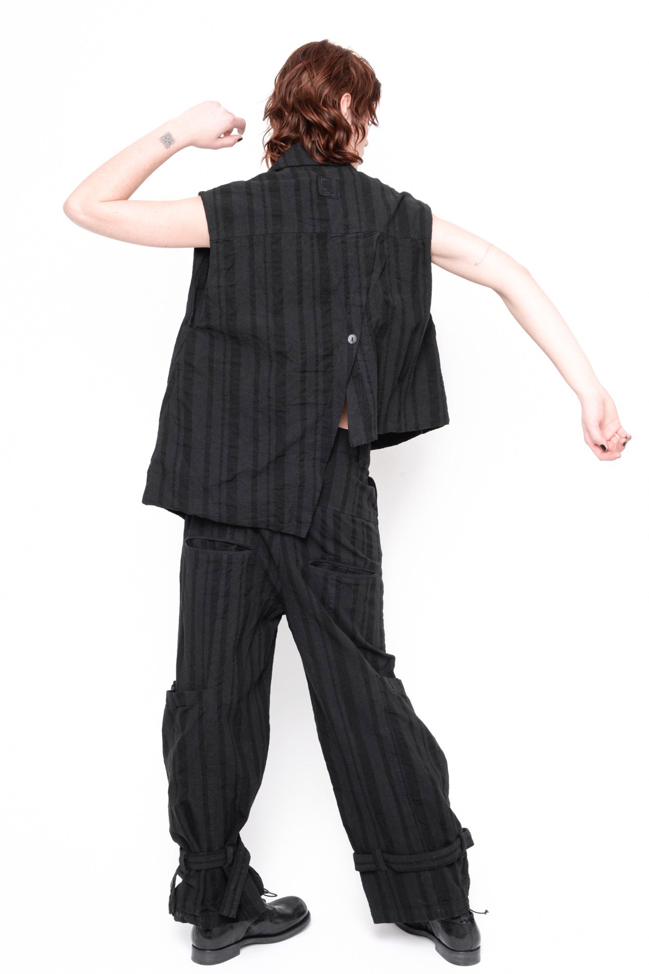 
                  
                    ID.04.05.02 100% CO 100 BLACK
                  
                