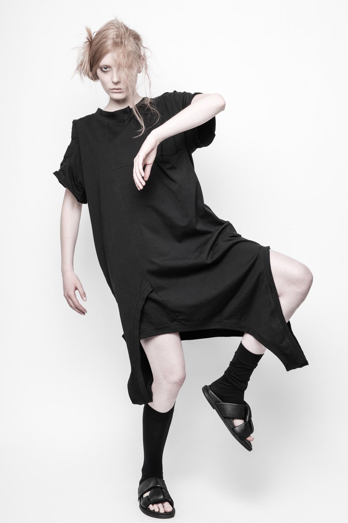 
                  
                    ID.05.03.04 95% CO 5% EA 100 BLACK
                  
                