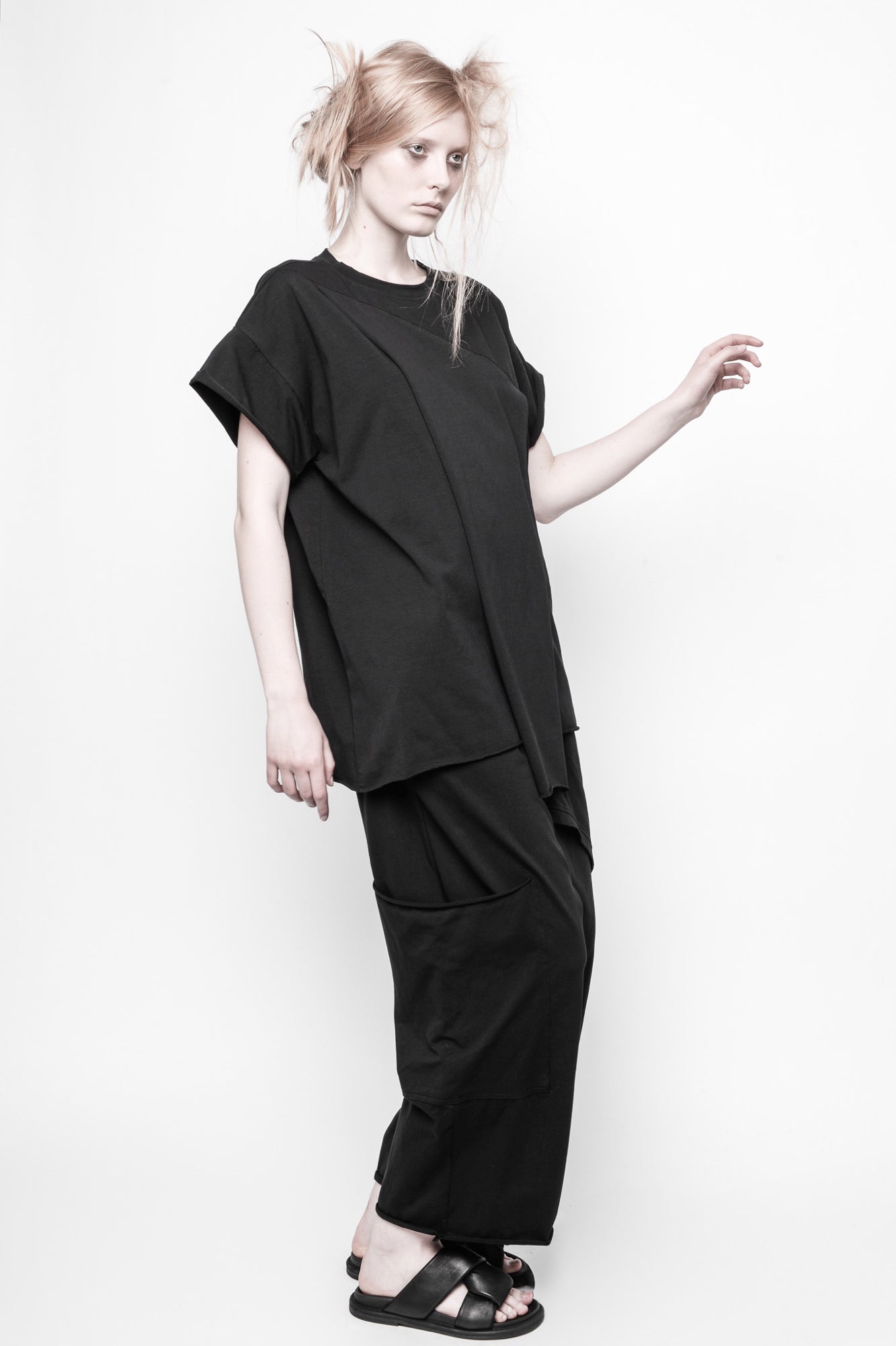 
                  
                    ID.05.03.03 95% CO 5% EA 100 BLACK
                  
                