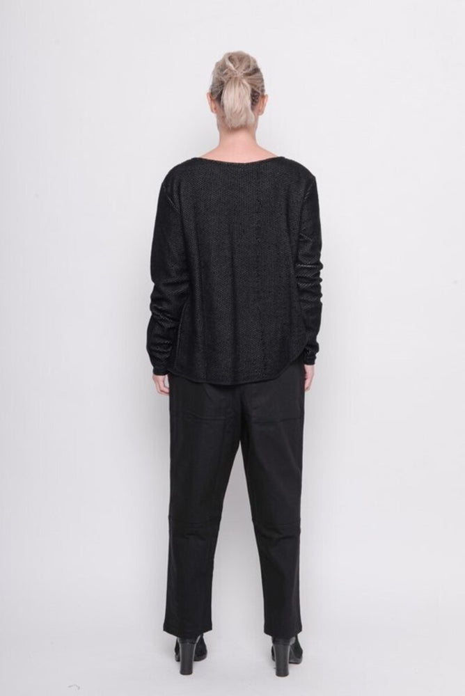 
                  
                    202.02.04 CARDIGAN CHARACTERISTIC 100% COTTON BLACK AND GREY
                  
                