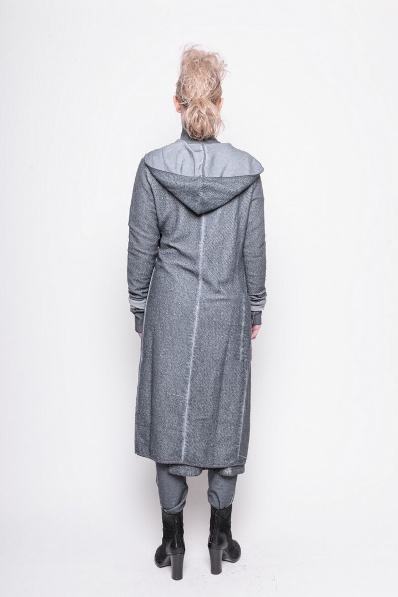 
                  
                    202.02.06 CARDIGAN COMPLEX 100% COTTON COLD DYE SLATE GREY
                  
                