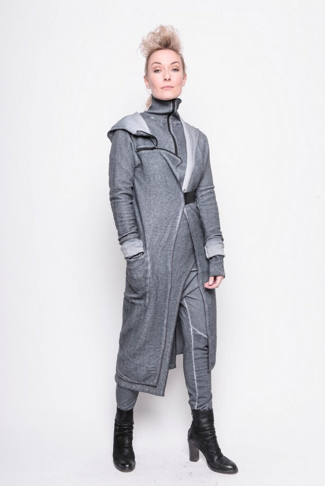 
                  
                    202.02.06 CARDIGAN COMPLEX 100% COTTON COLD DYE SLATE GREY
                  
                