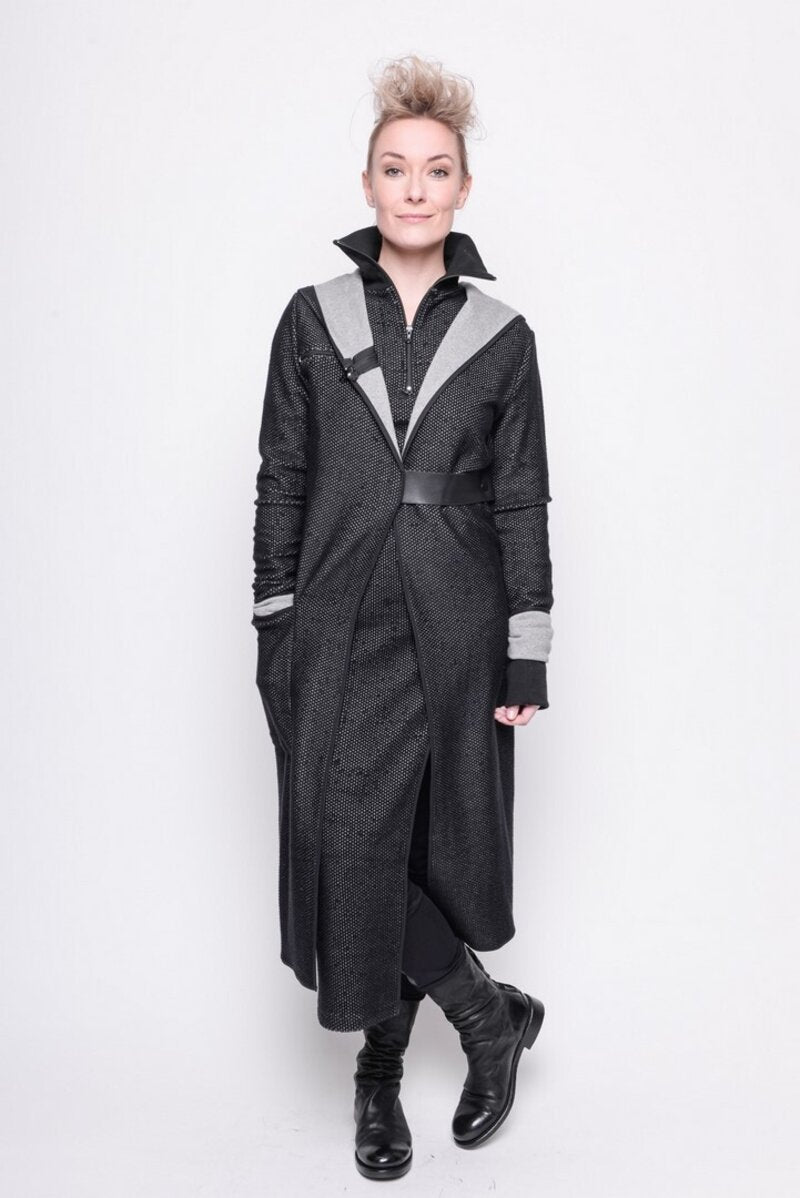 
                  
                    202.02.06 CARDIGAN COMPLEX 100% COTTON BLACK AND GREY
                  
                