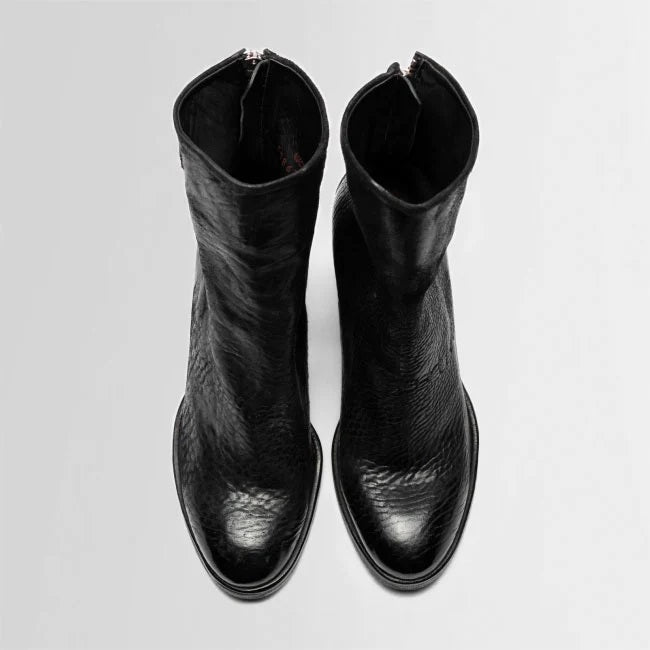 
                  
                    DARLA REVERSED BLACK TLC2929 - 001 100% LEATHER 100 BLACK
                  
                