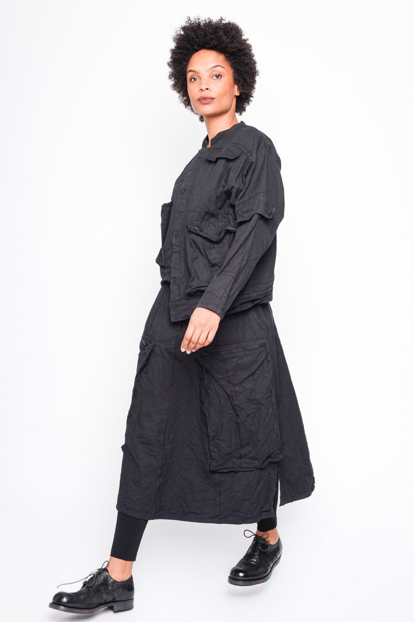 
                  
                    262.11.04 100 BLACK
                  
                