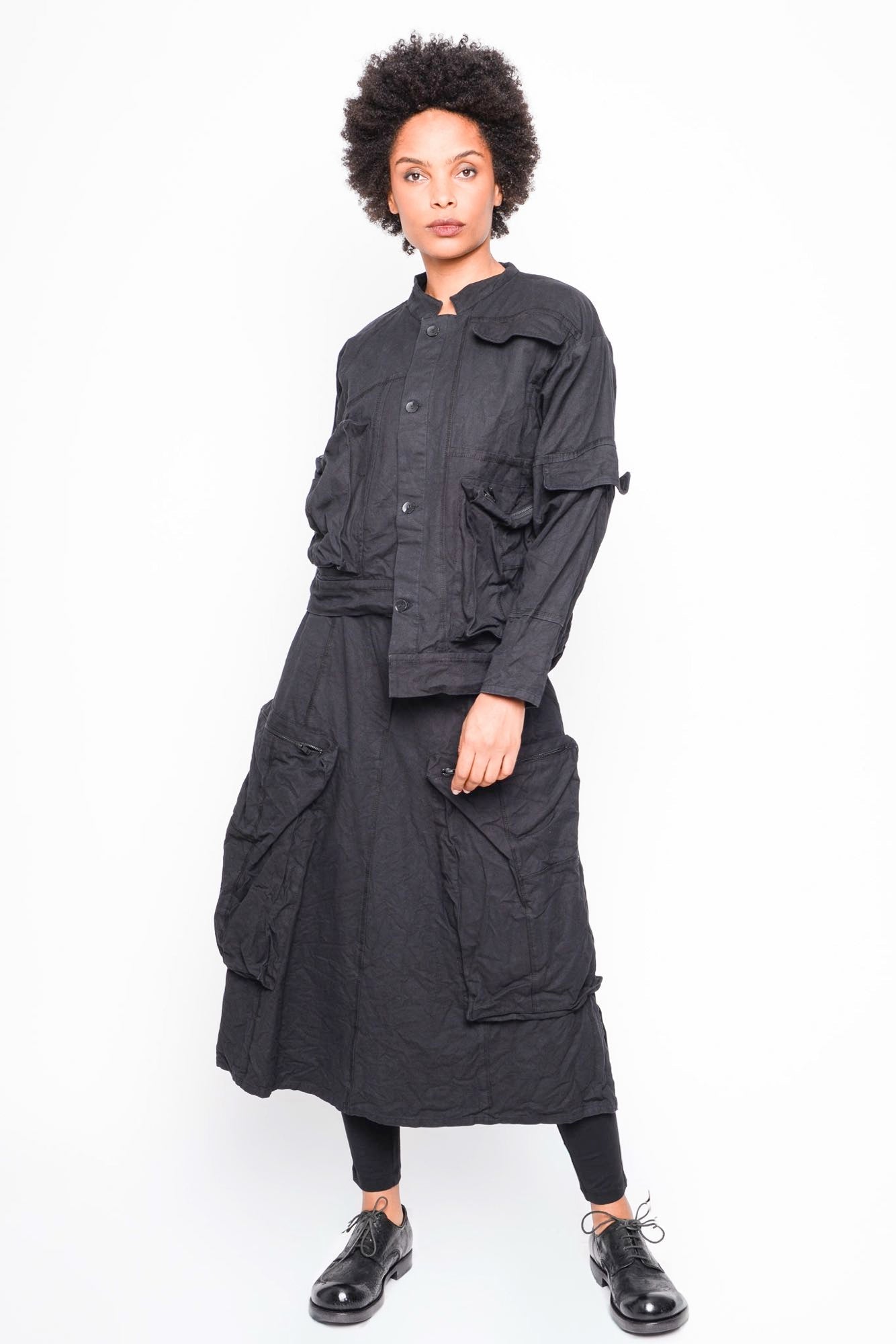 
                  
                    262.11.04 100 BLACK
                  
                