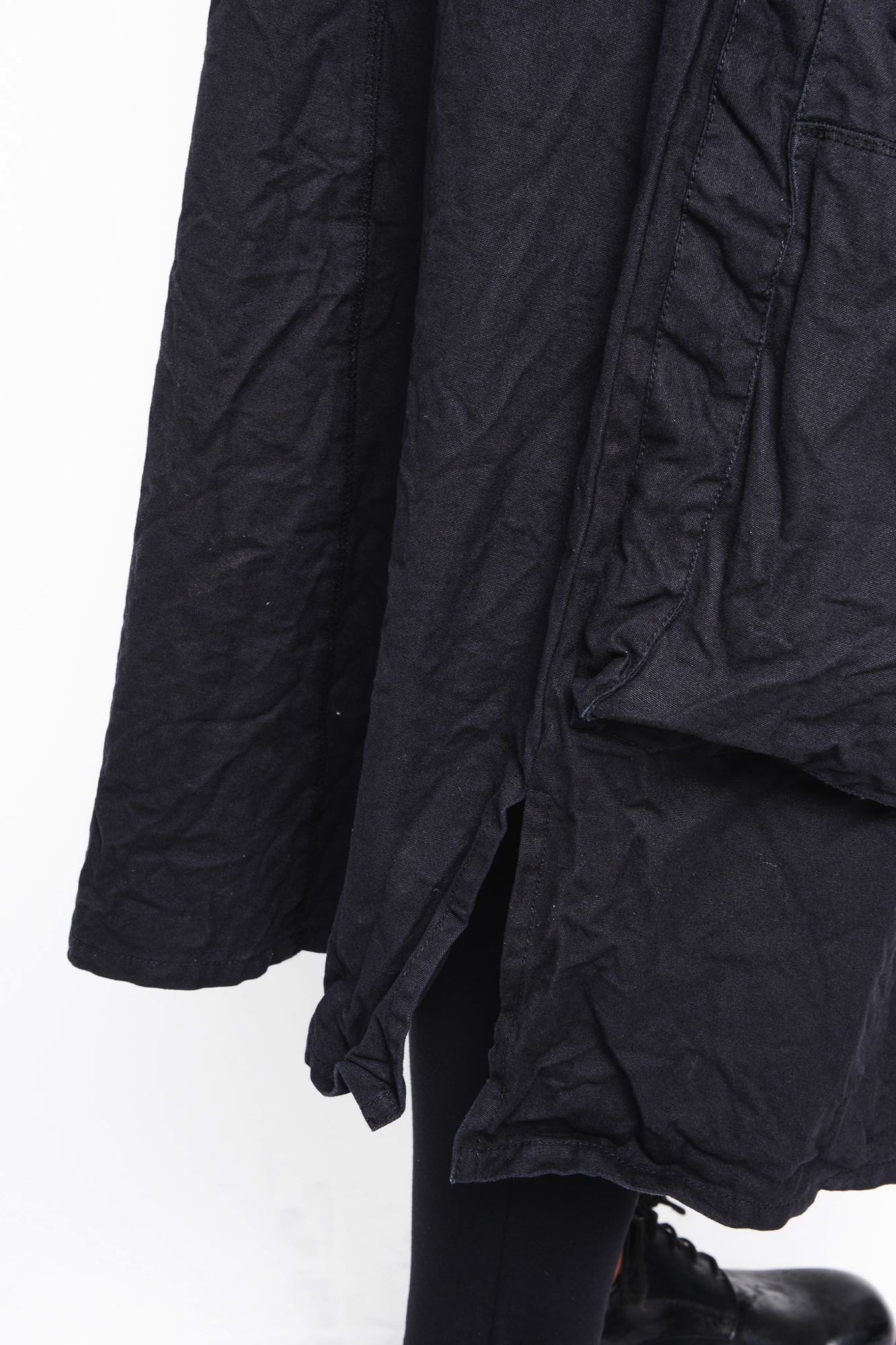 
                  
                    262.11.04 100 BLACK
                  
                