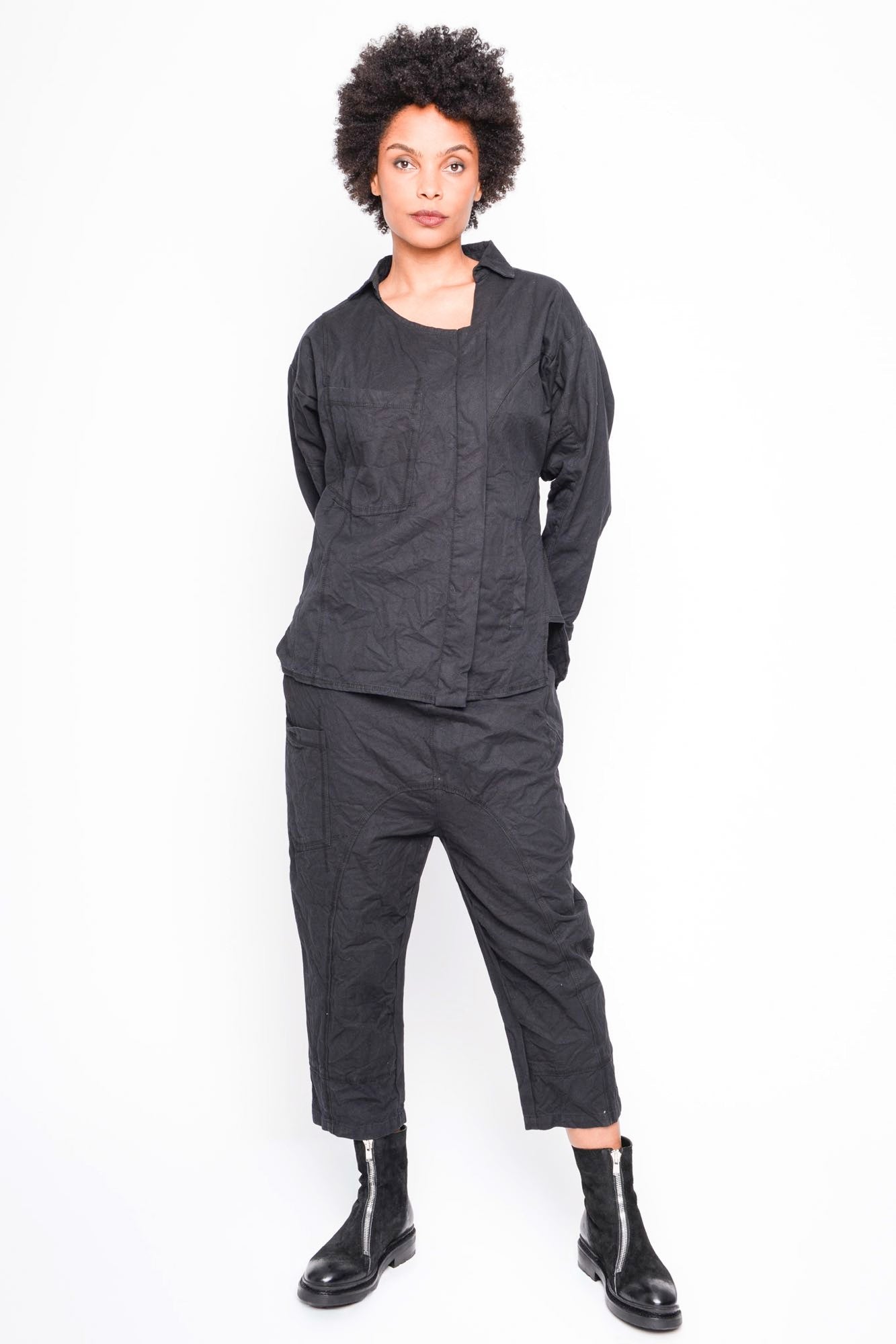 
                  
                    262.11.01 100 BLACK
                  
                