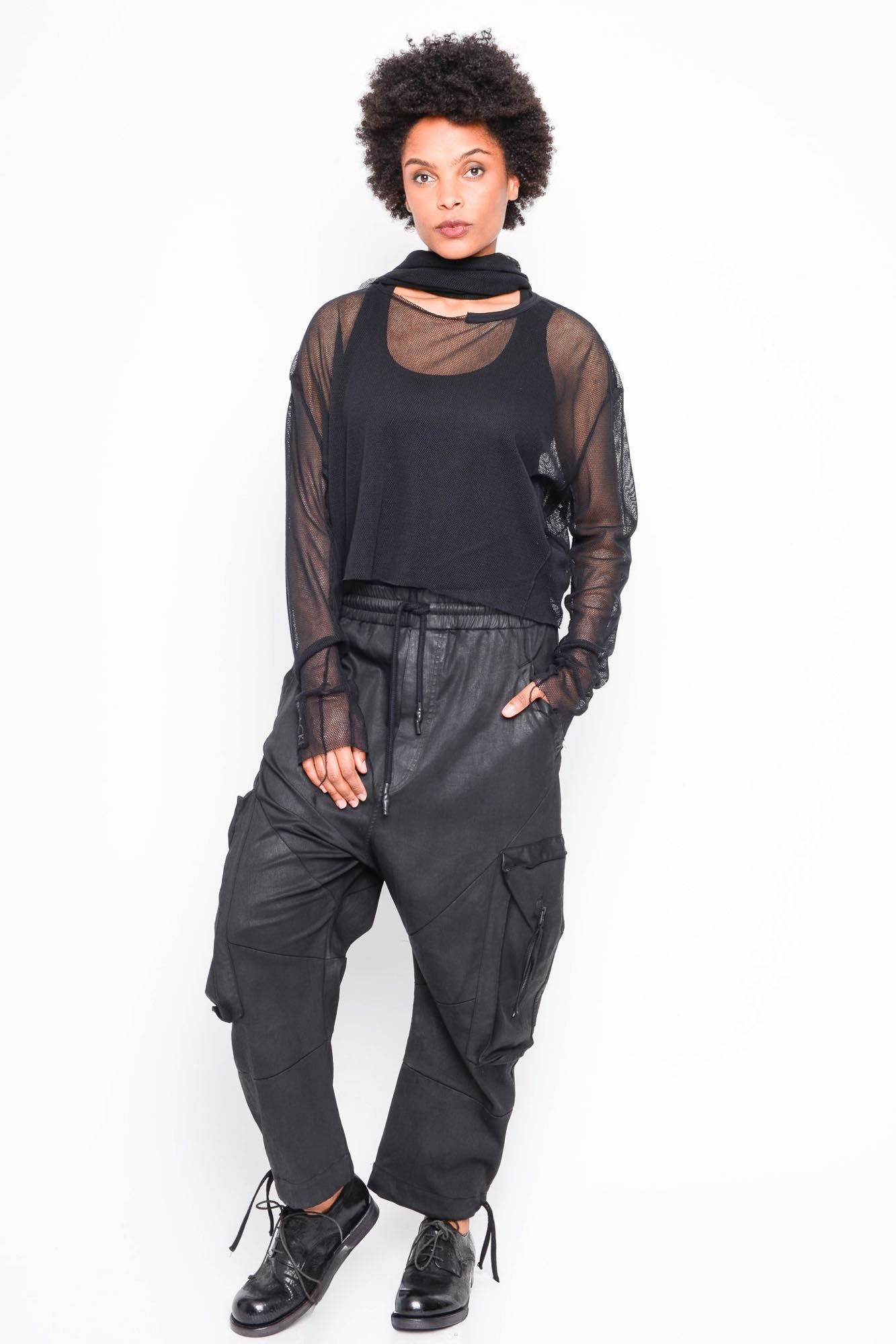 
                  
                    262.05.09 100 BLACK
                  
                