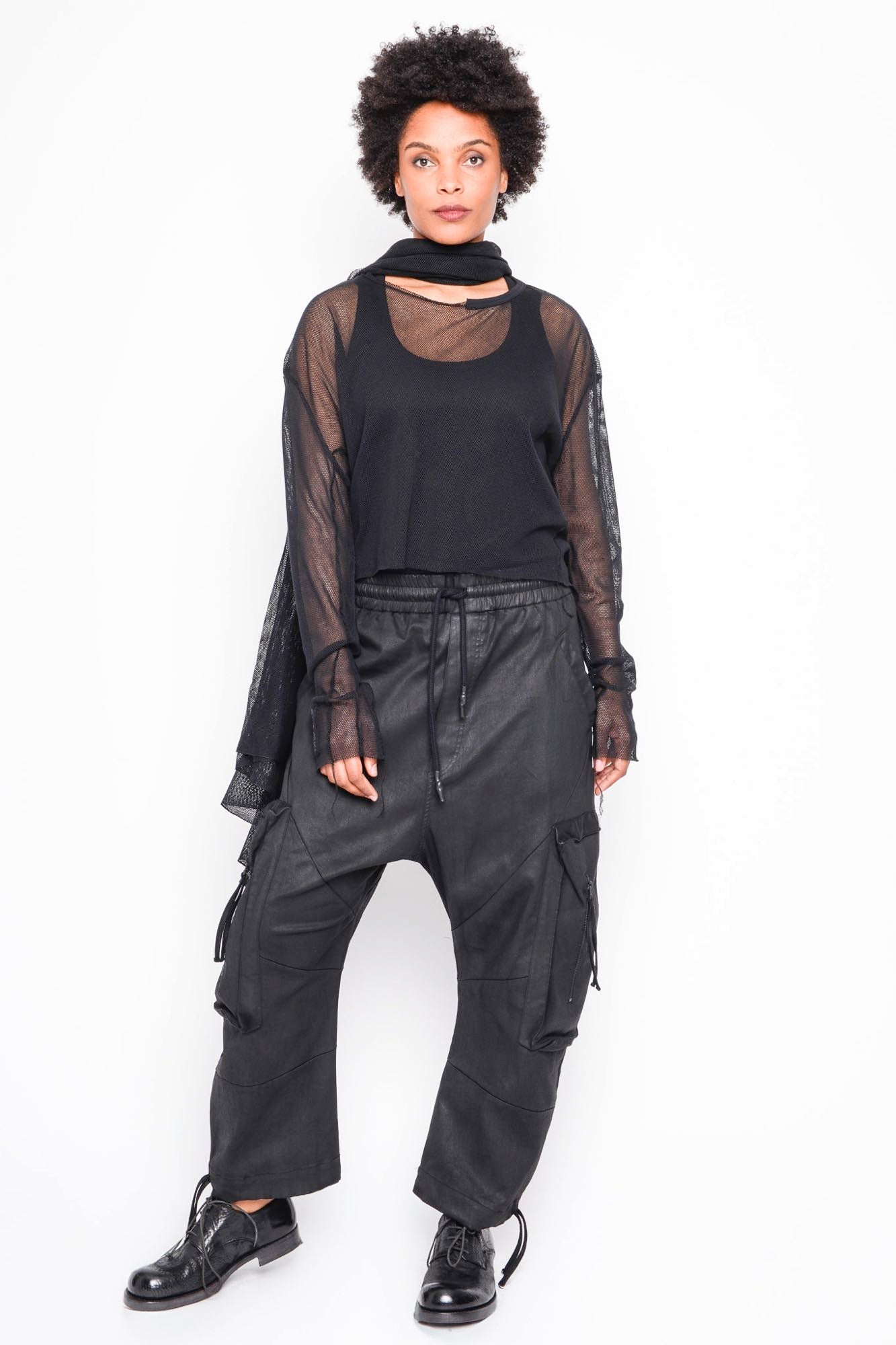 
                  
                    262.10.03 100 BLACK
                  
                