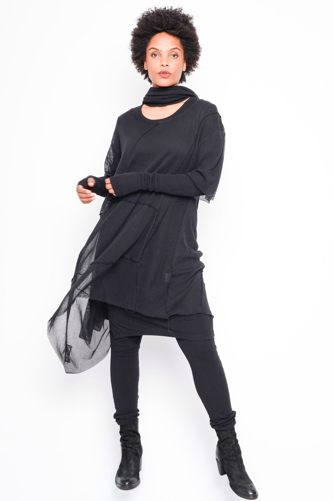 
                  
                    262.05.11 100 BLACK
                  
                