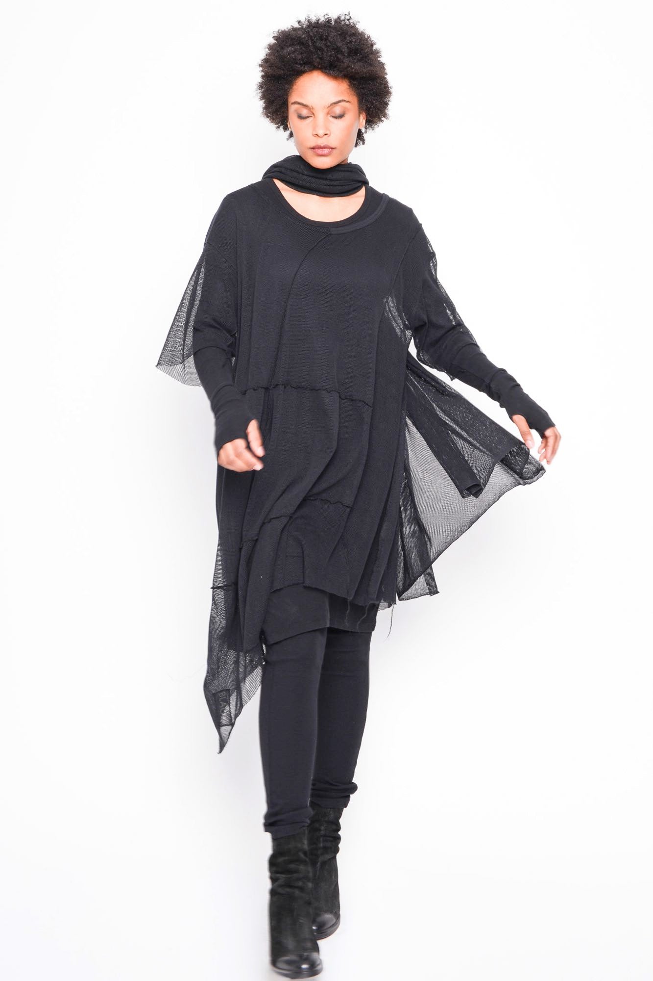 
                  
                    262.05.11 100 BLACK
                  
                