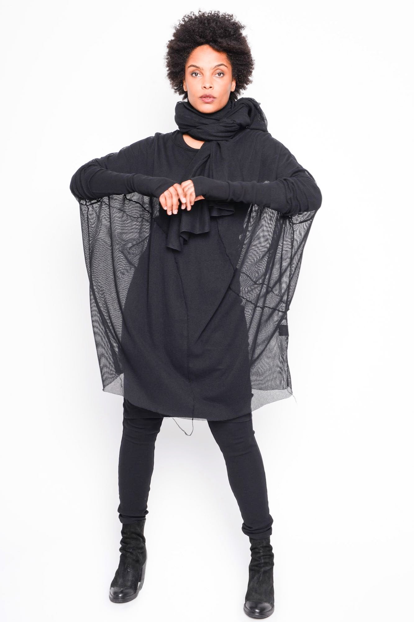 
                  
                    262.05.10 100 BLACK
                  
                
