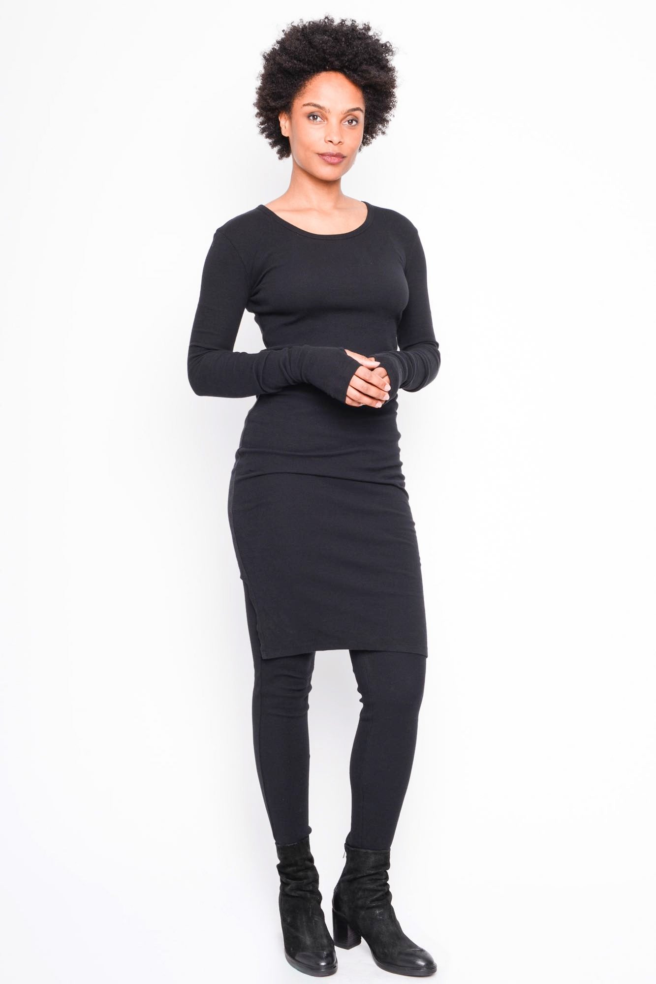 
                  
                    262.10.04 100 BLACK
                  
                