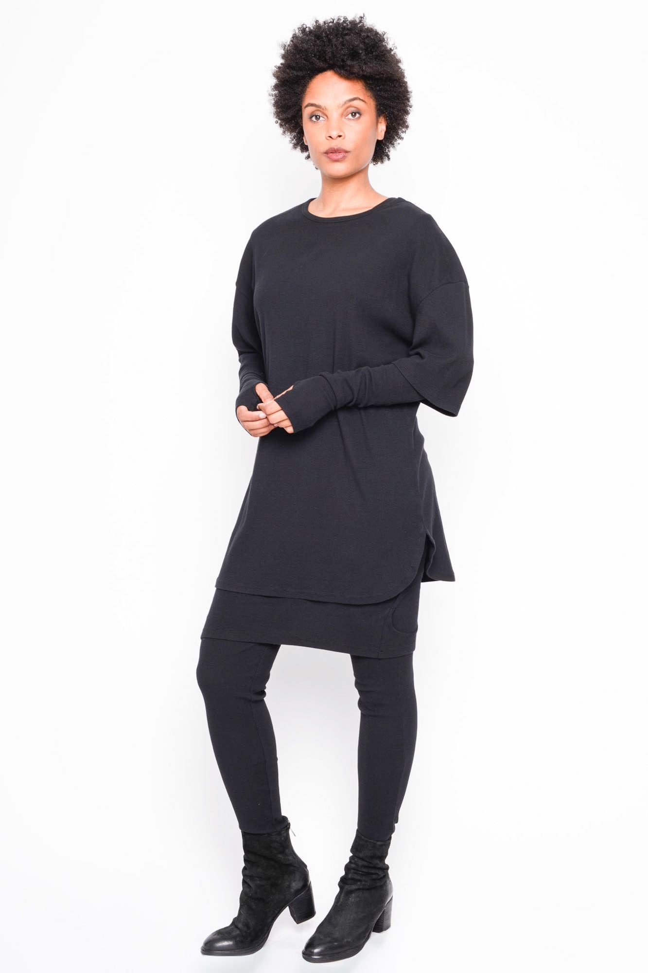 
                  
                    262.10.05 100 BLACK
                  
                