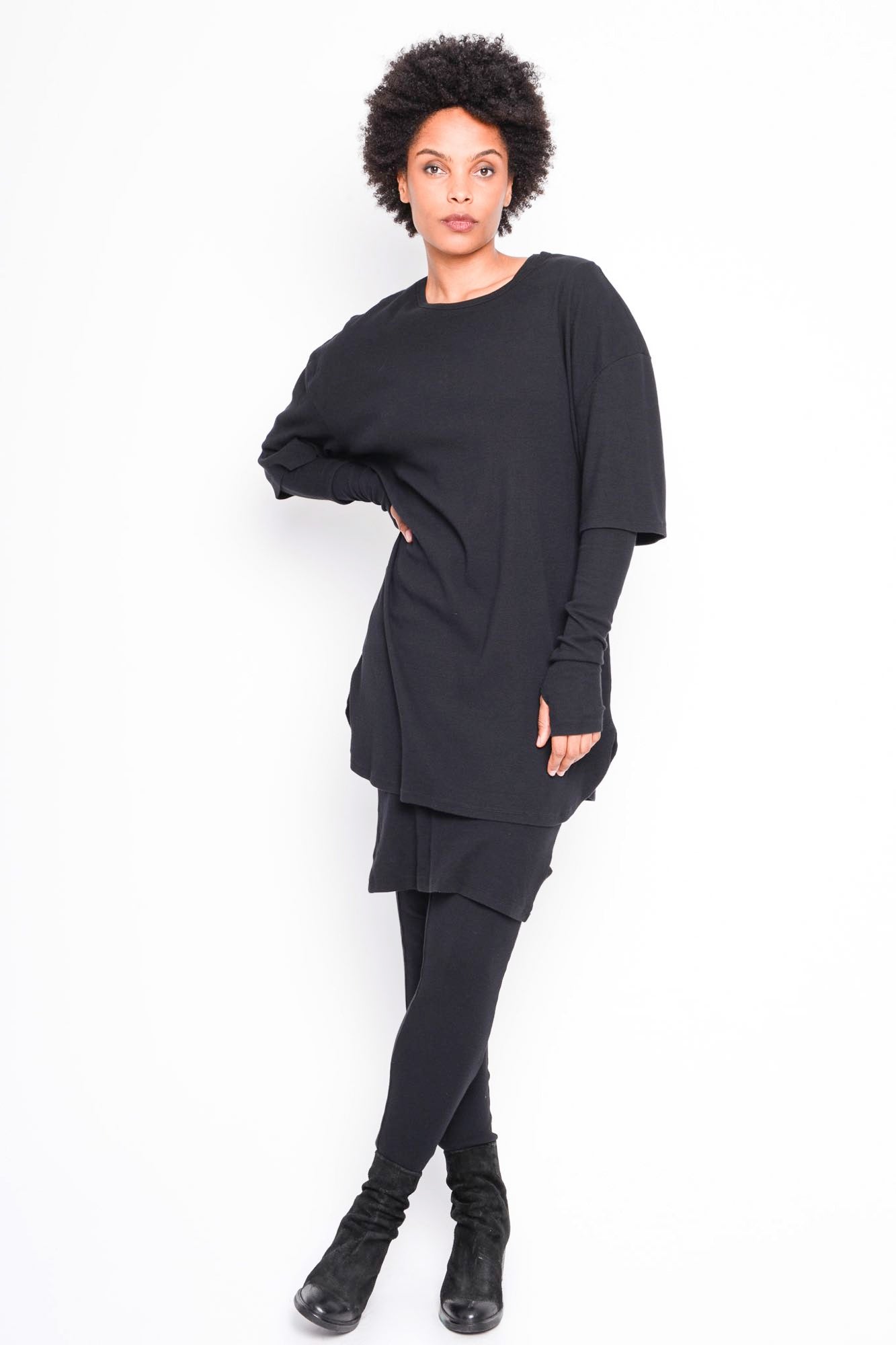 
                  
                    262.10.05 100 BLACK
                  
                