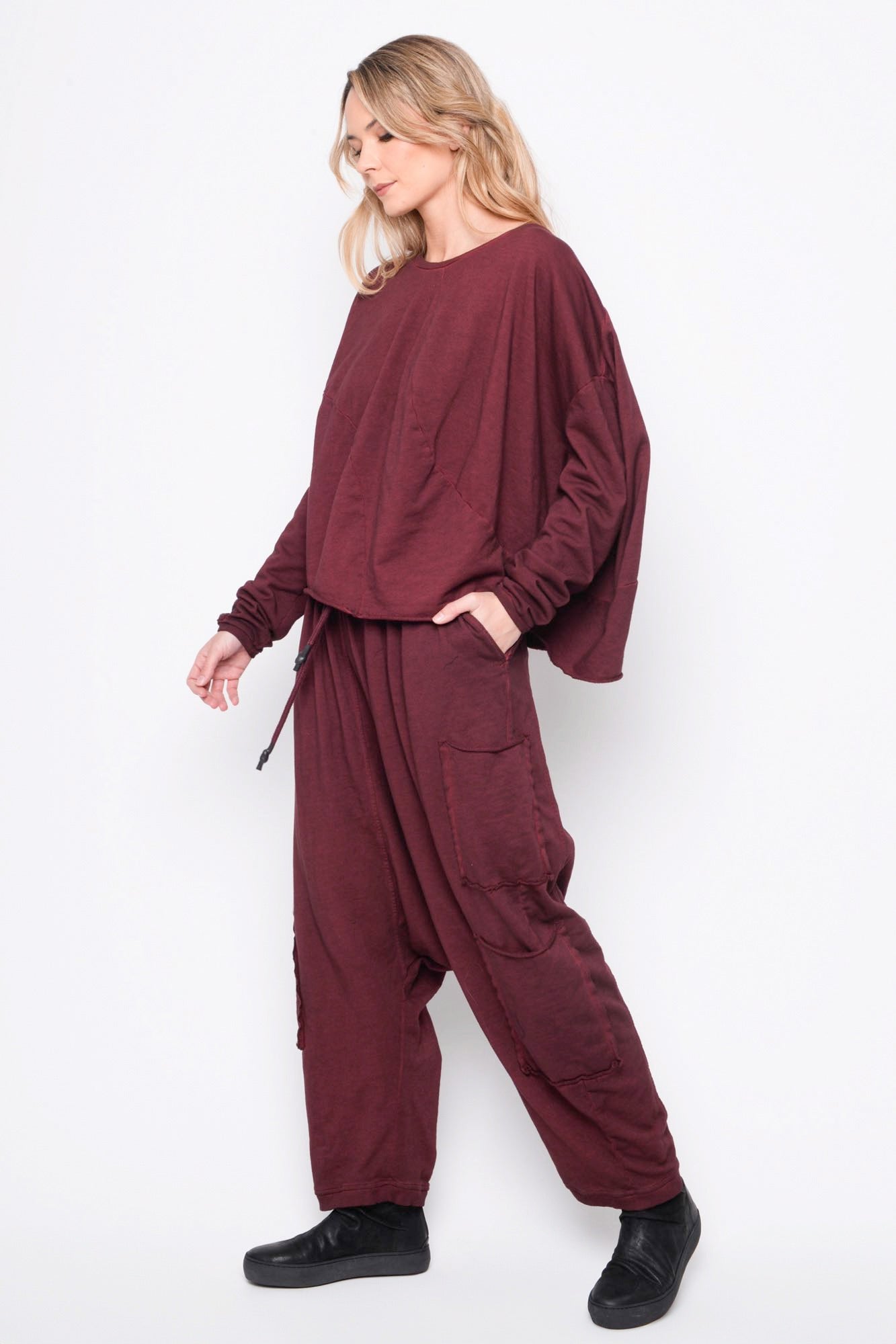 
                  
                    252.04.02 100% CO DARK WASH LAVA
                  
                