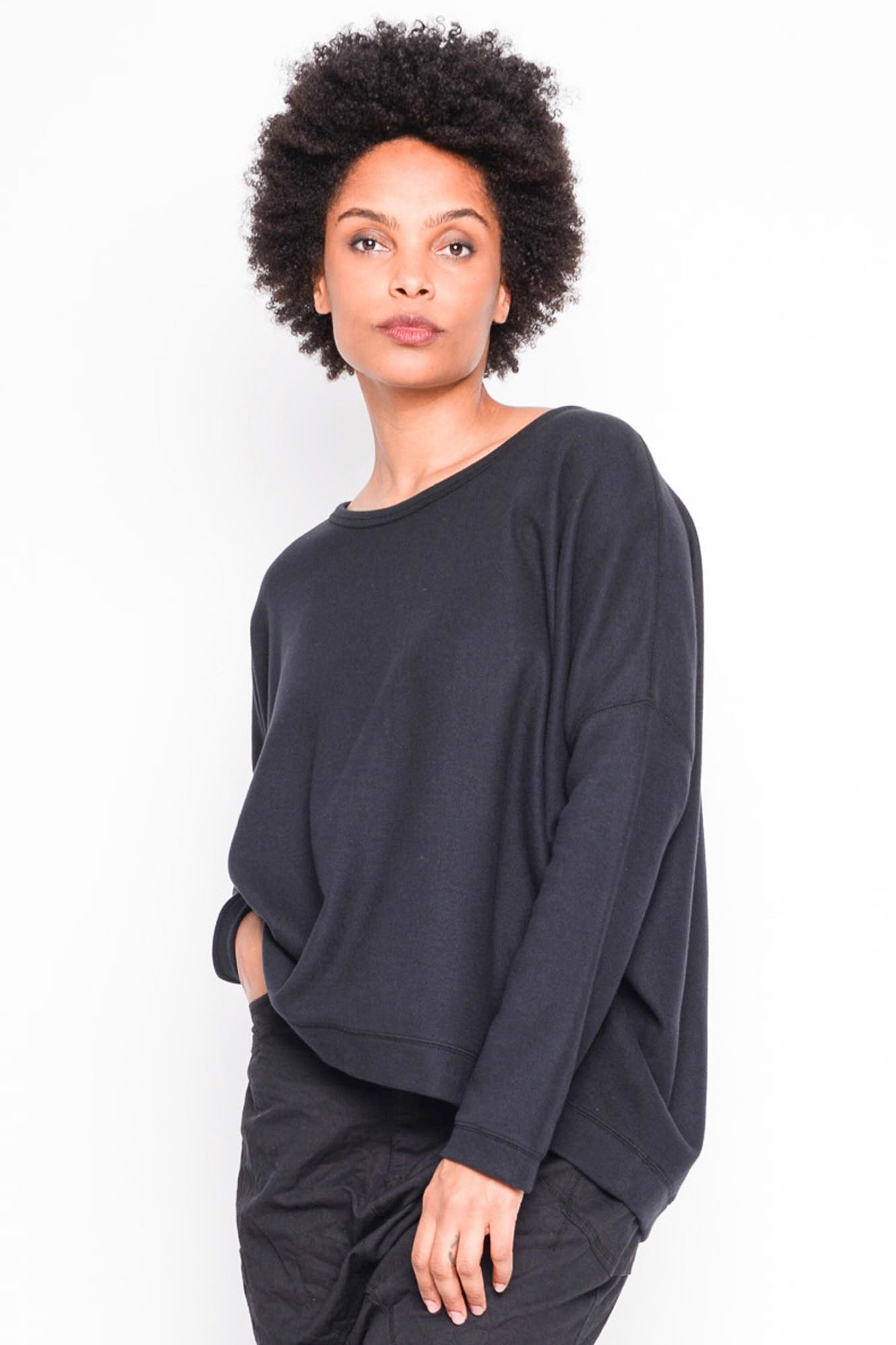
                  
                    262.09.03 100 BLACK
                  
                