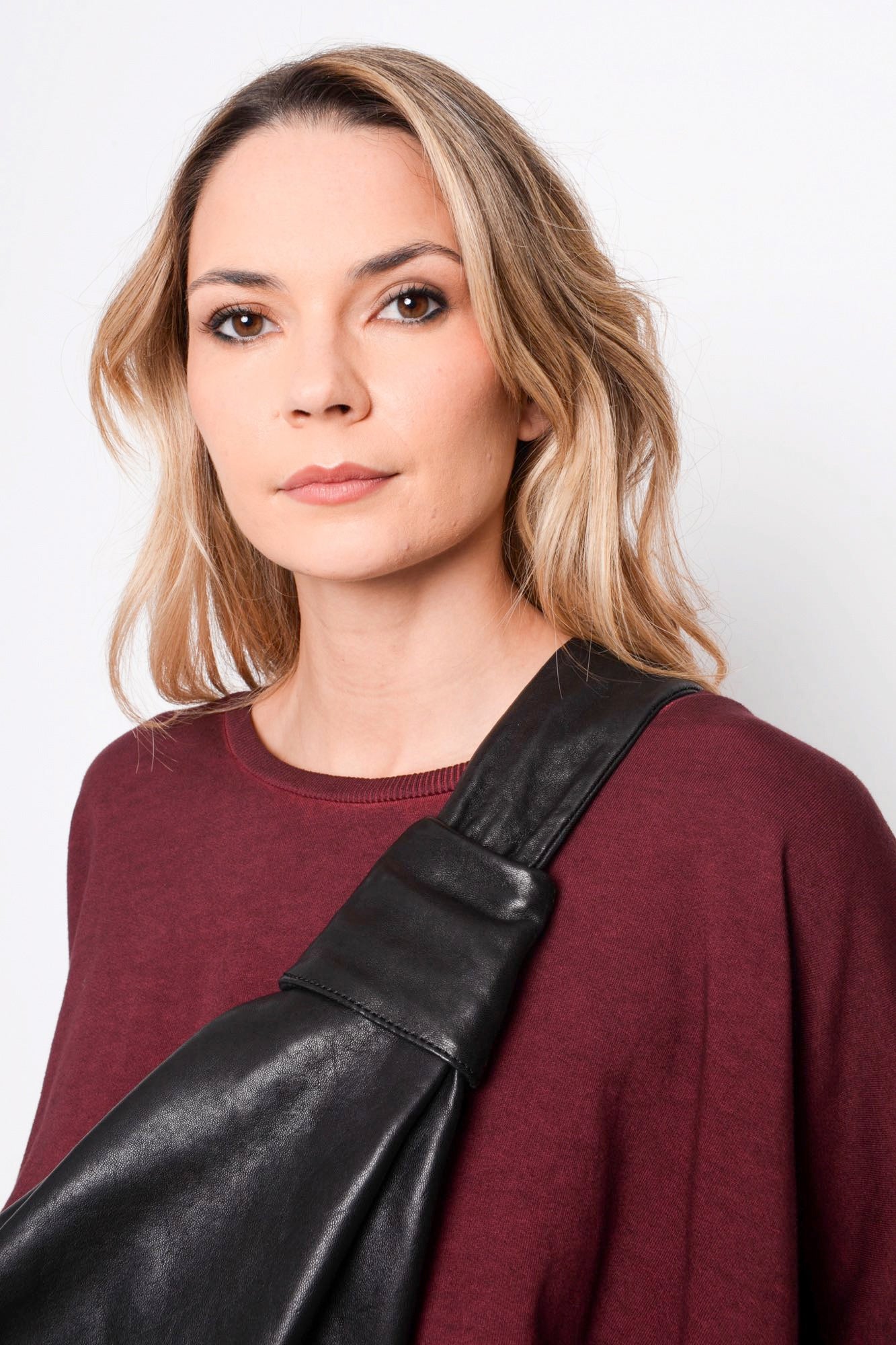 
                  
                    252.04.04 100% CO DARK WASH LAVA
                  
                