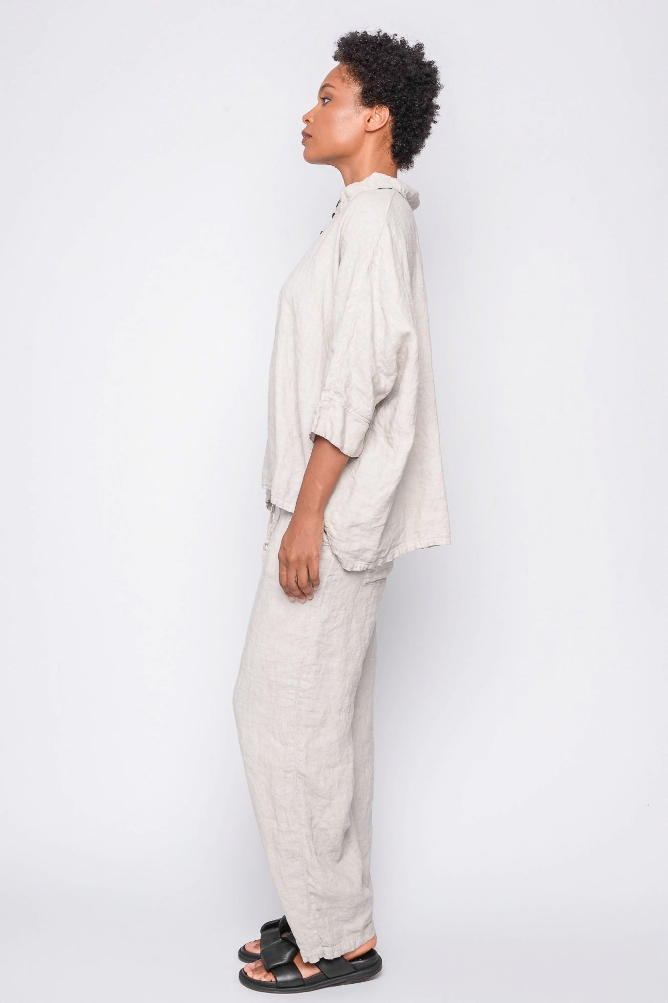 
                  
                    261.04.01 100% LINEN 401 RV NATURAL
                  
                
