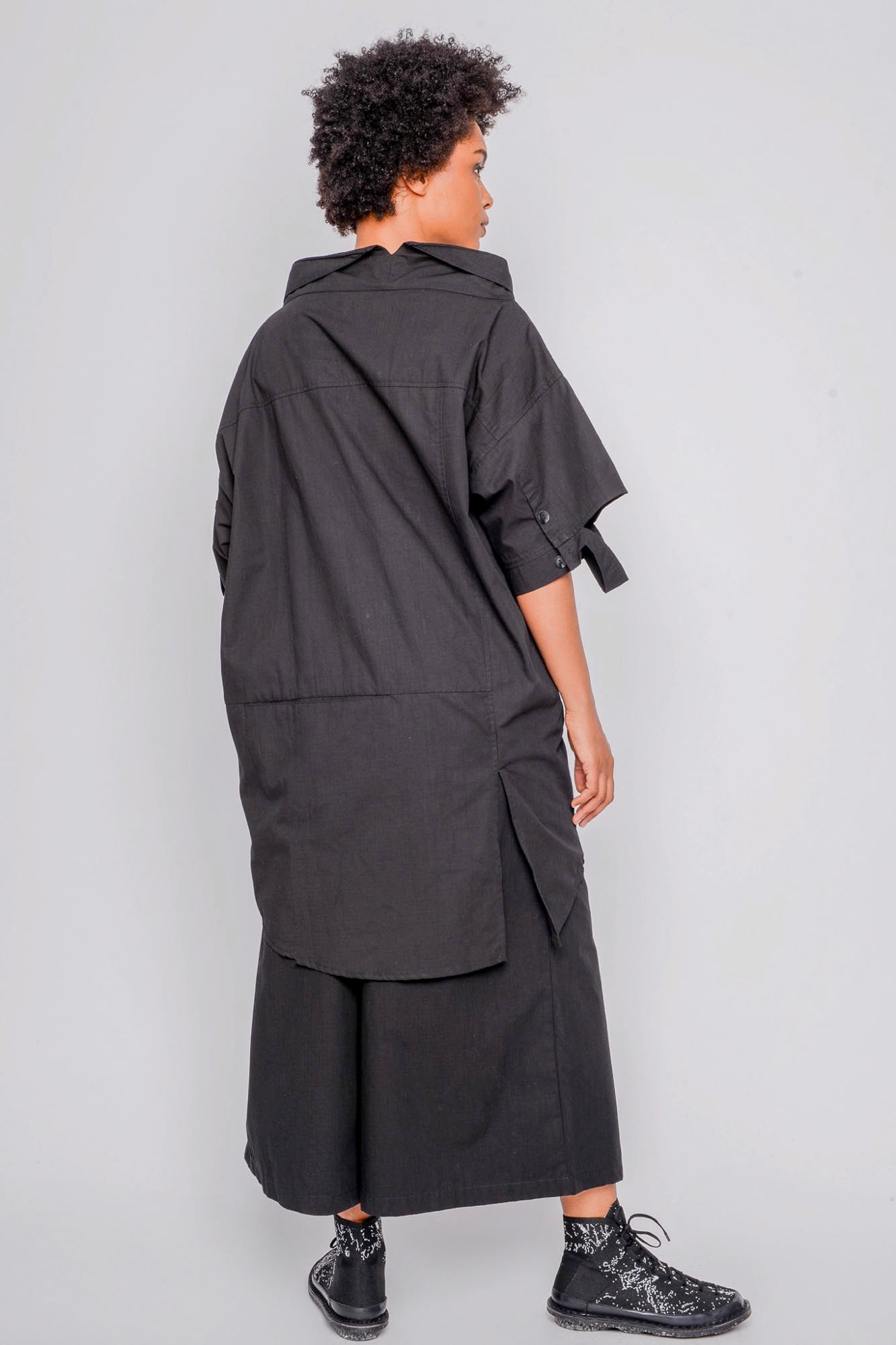 
                  
                    ID.05.01.02 100% CO 100 BLACK
                  
                
