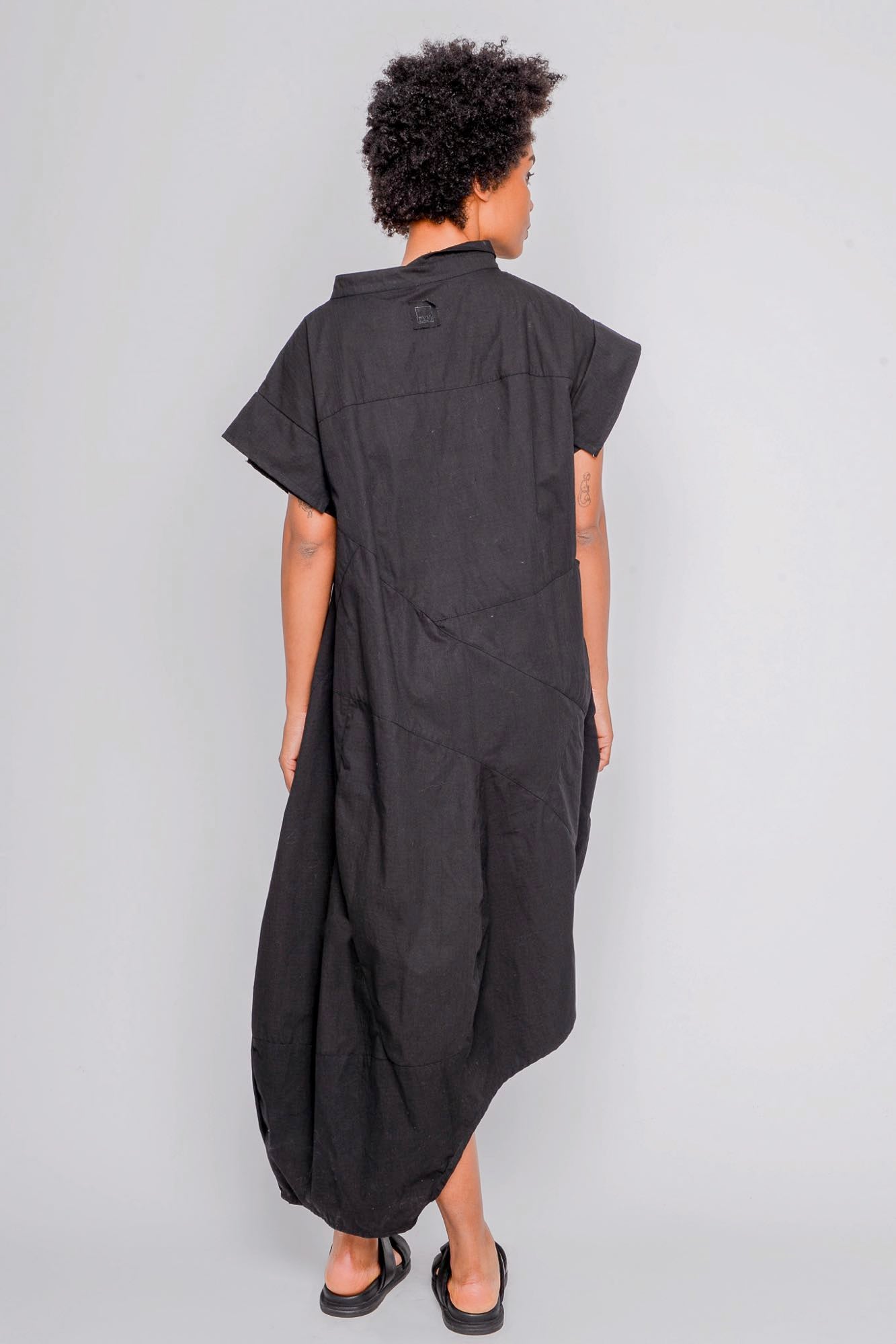 
                  
                    ID.05.01.04 100% CO 100 BLACK
                  
                