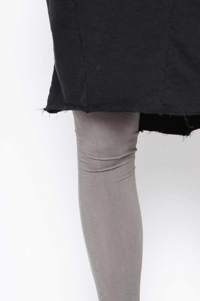 
                  
                    252.05.04 95% CO 5% EA 180 CHARCOAL
                  
                