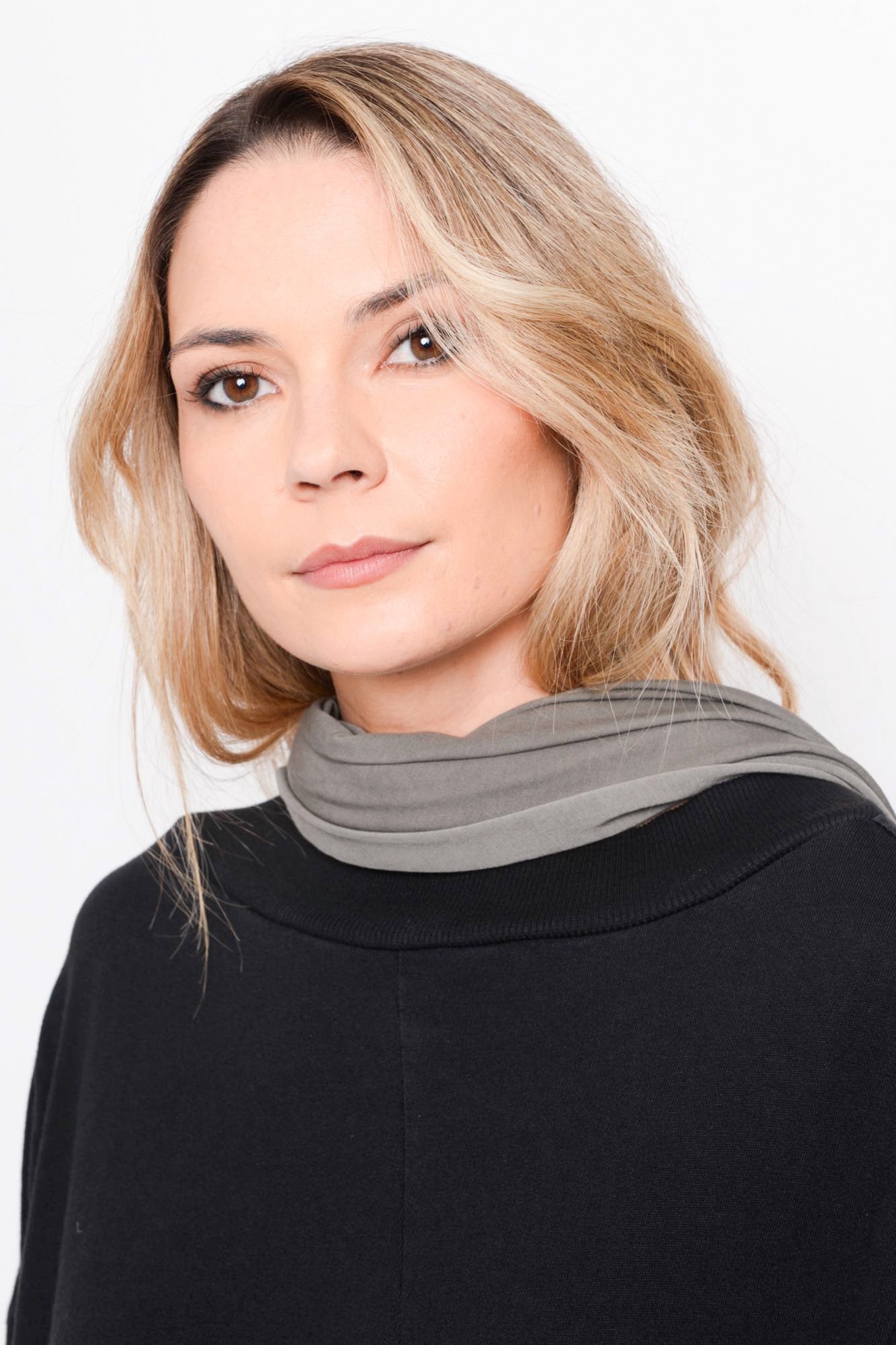 
                  
                    252.05.05 95% CO 5% EA 180 CHARCOAL
                  
                