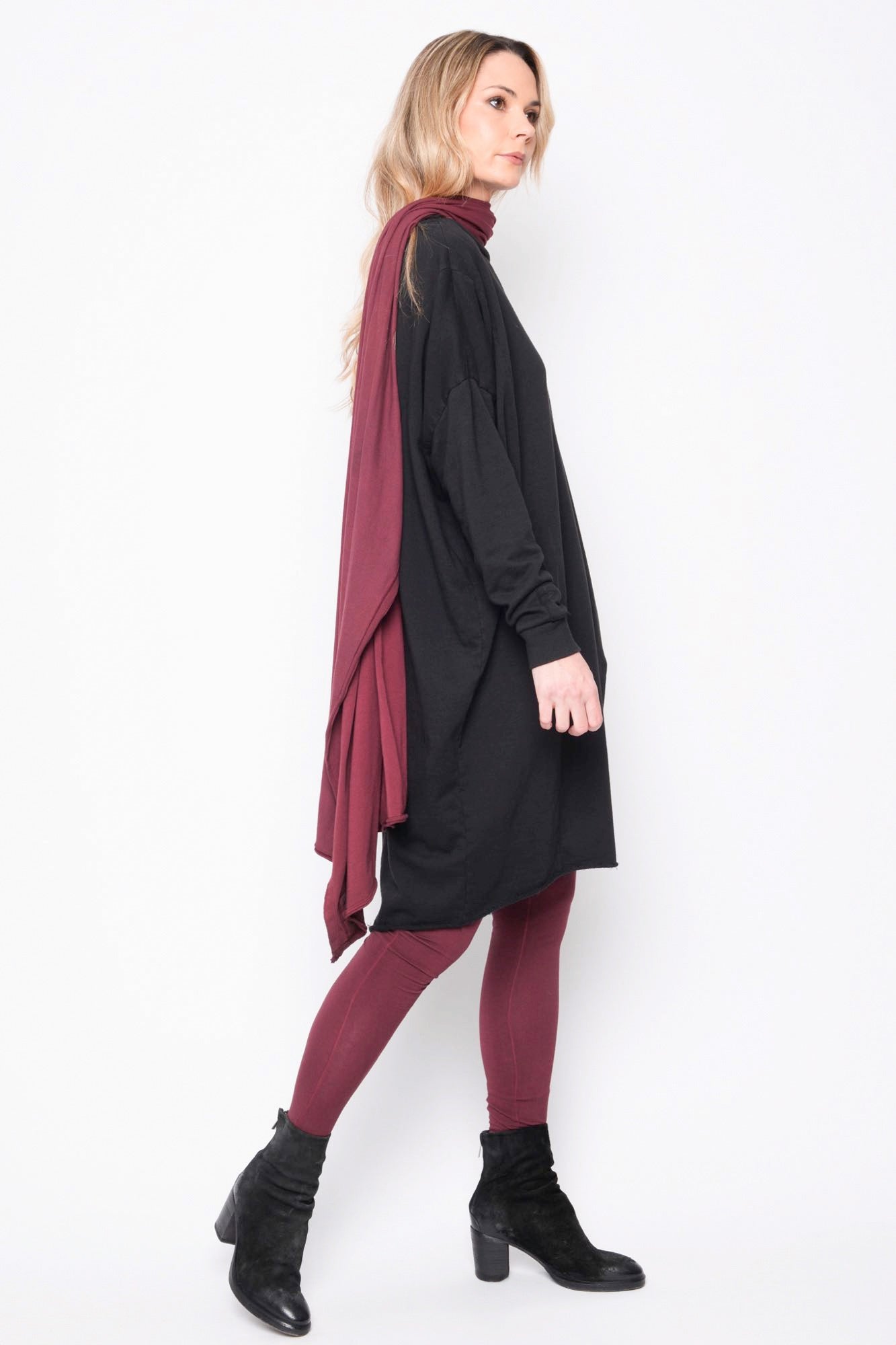 
                  
                    252.05.04 95% CO 5% EA 191 LAVA
                  
                