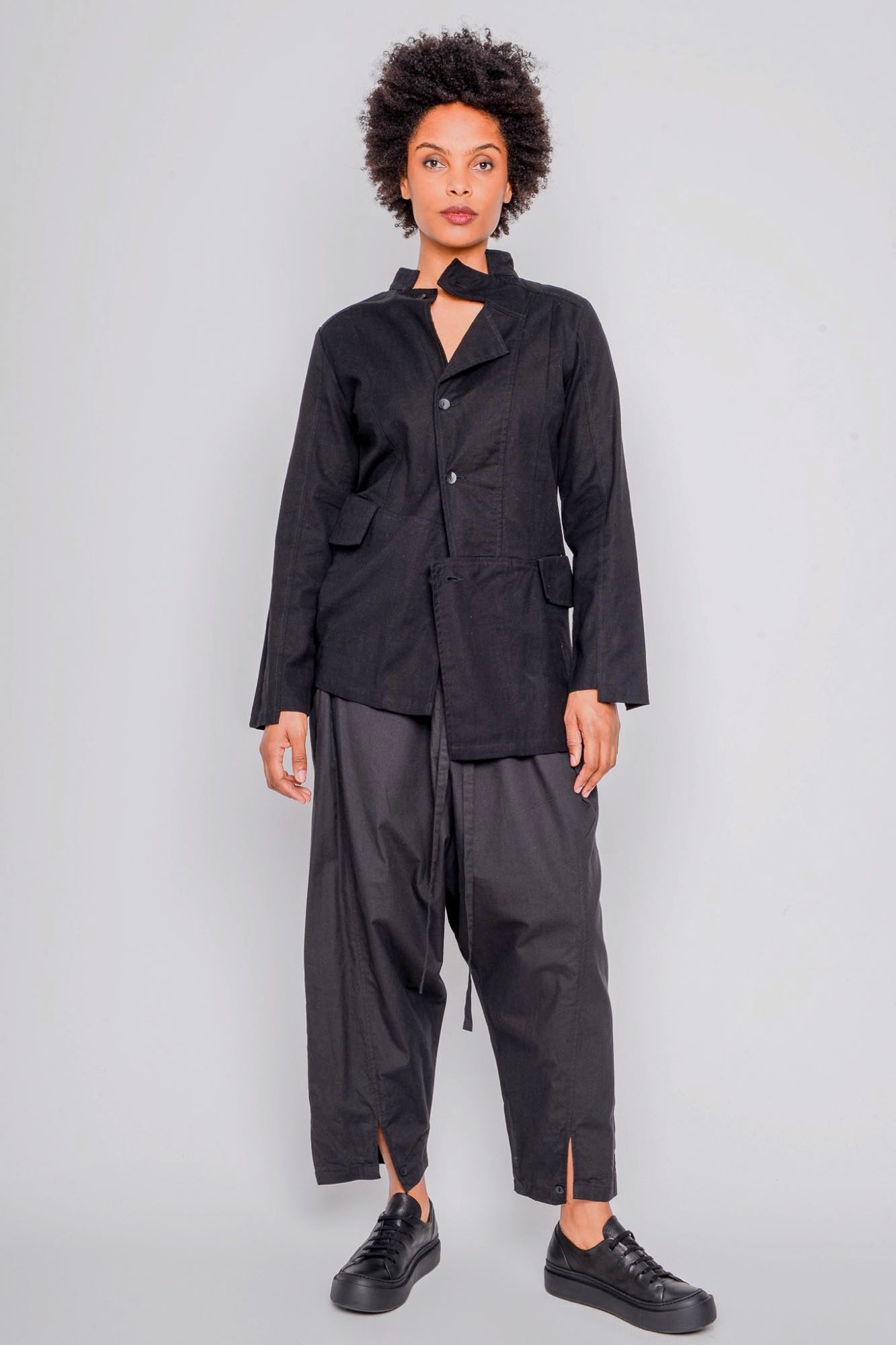 
                  
                    ID.05.04.03 100% CO 100 BLACK
                  
                