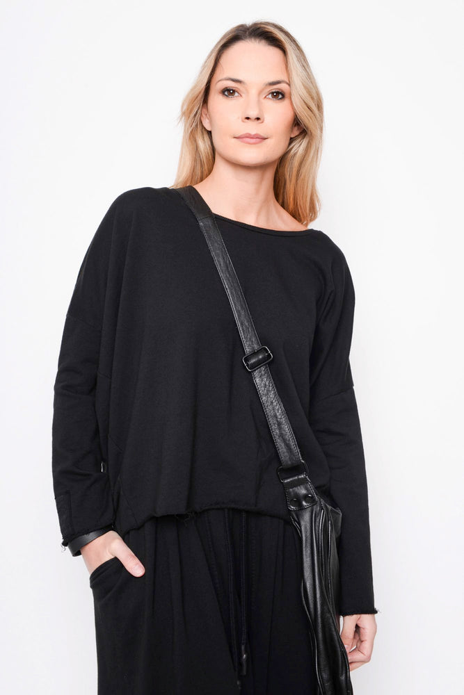 
                  
                    252.04.04 100% CO 100 BLACK
                  
                