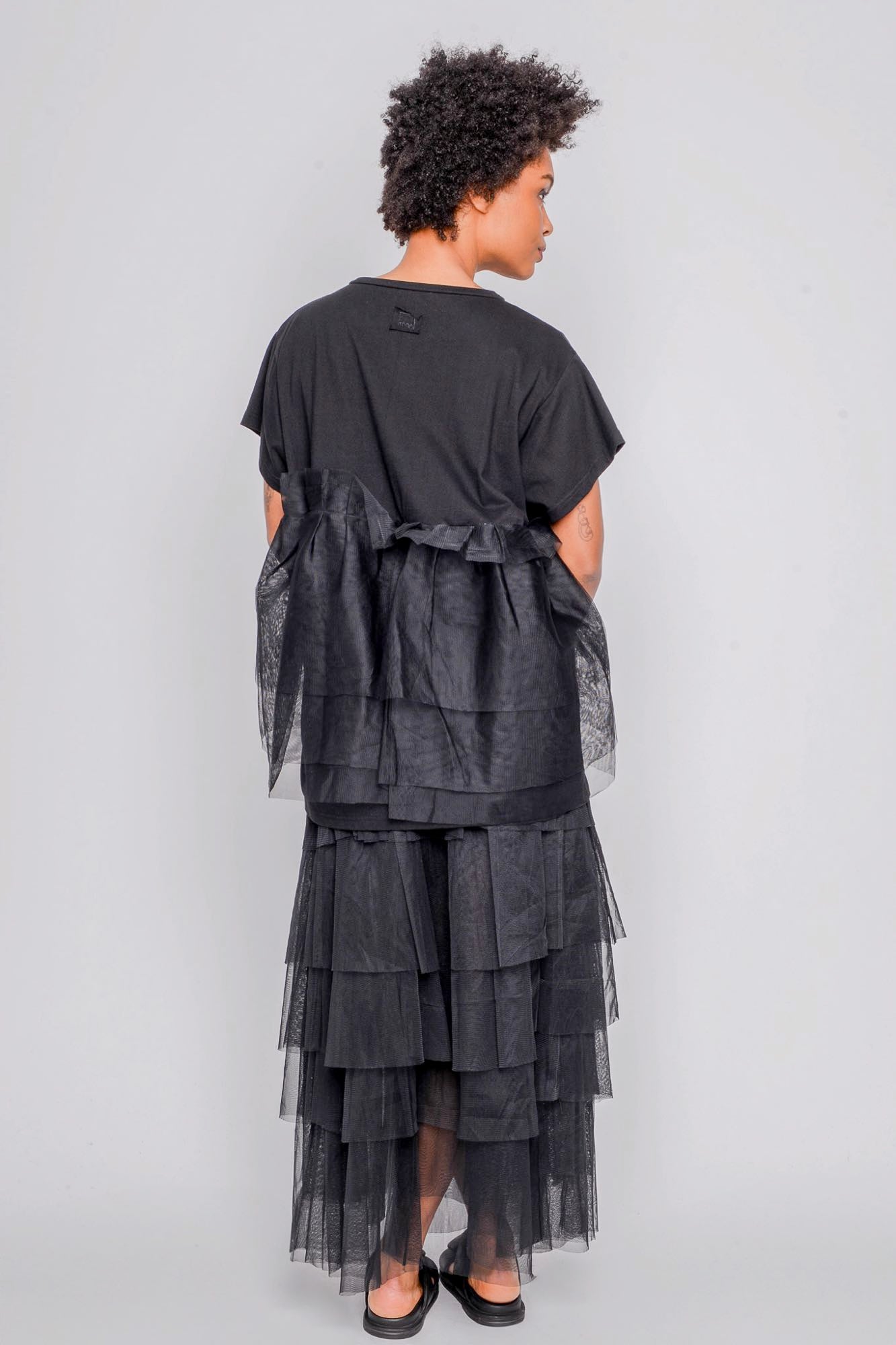 
                  
                    ID.05.05.01 100% CO / 100% PL 100 BLACK
                  
                
