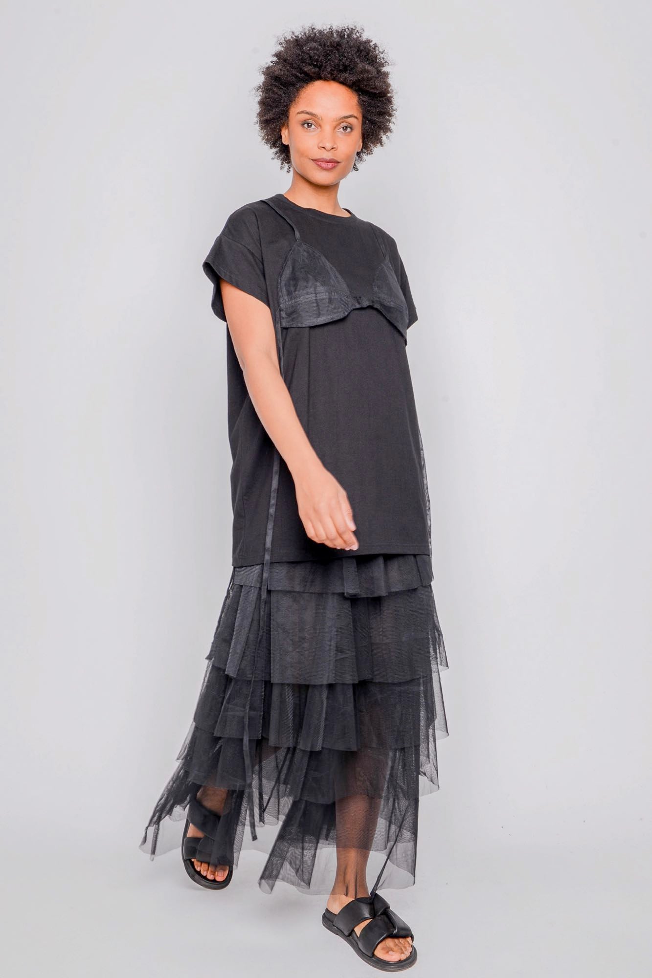 
                  
                    ID.05.05.02 100% CO / 100% PL 100 BLACK
                  
                