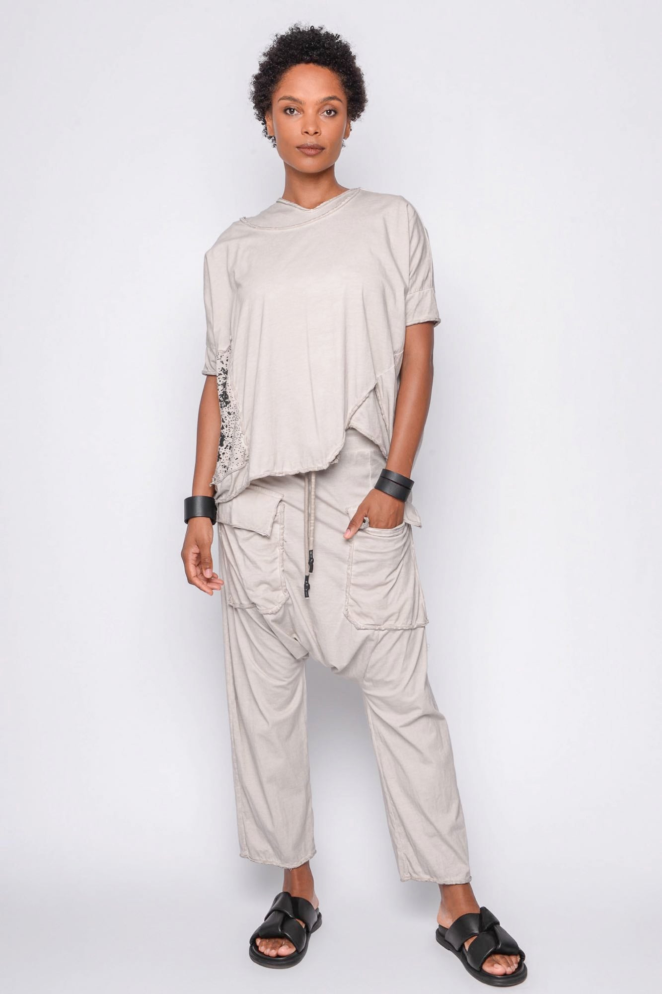 
                  
                    261.01.04 100% LIGHT JERSEY CO 403 RV OFF WHITE
                  
                