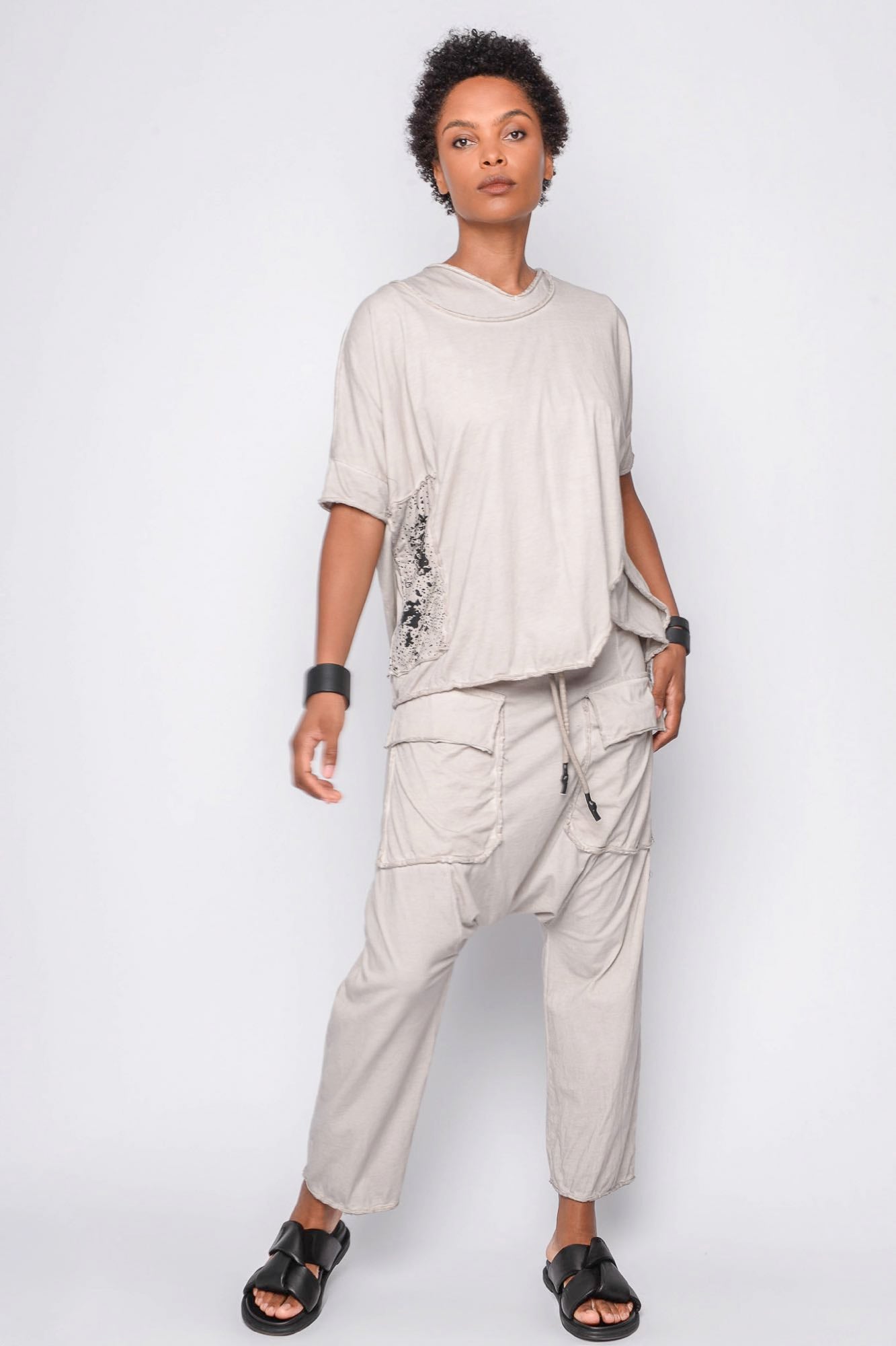 
                  
                    261.01.04 100% LIGHT JERSEY CO 403 RV OFF WHITE
                  
                